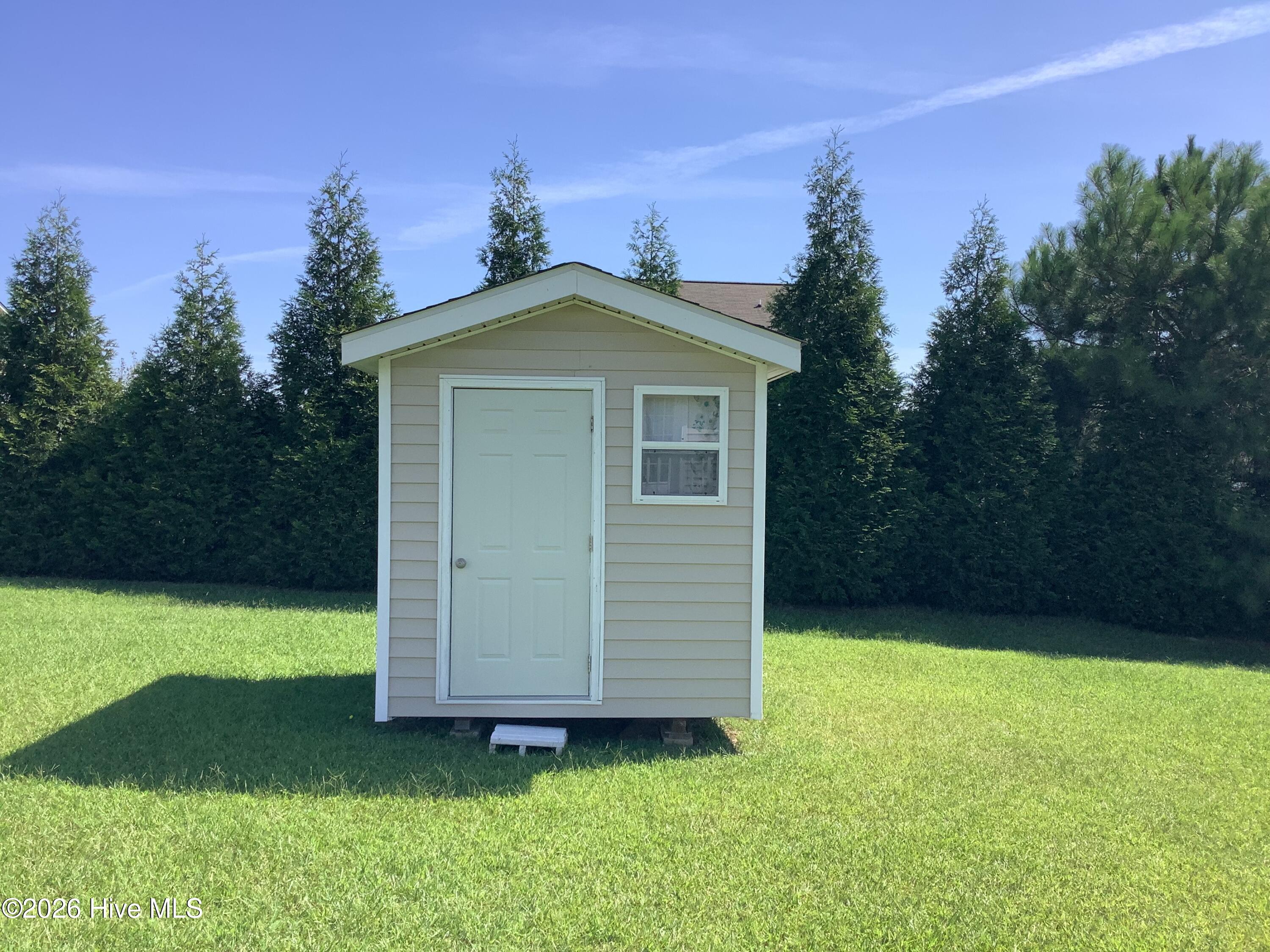 455 Tralee Drive Property Photo 17
