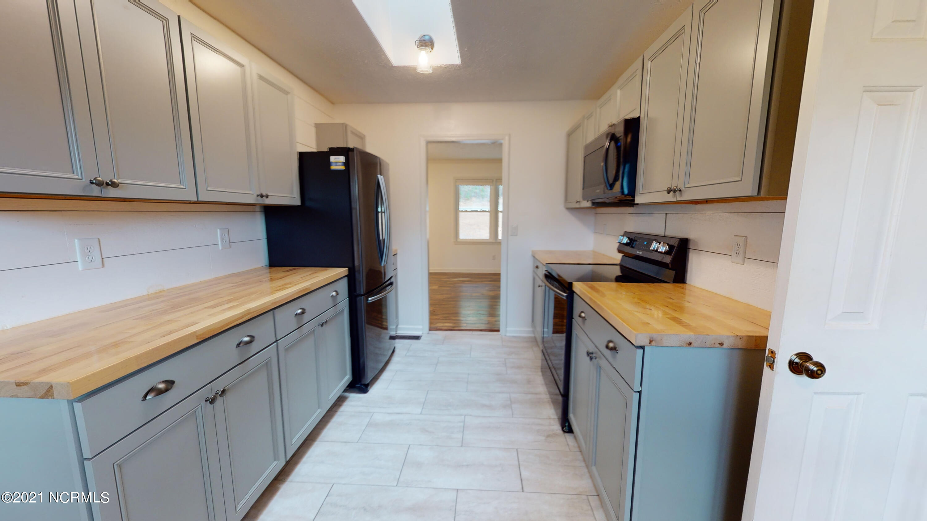 1 Butte Court Property Photo 3