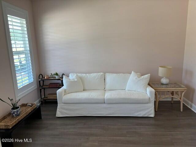 1002 Brighton Drive Property Photo 5