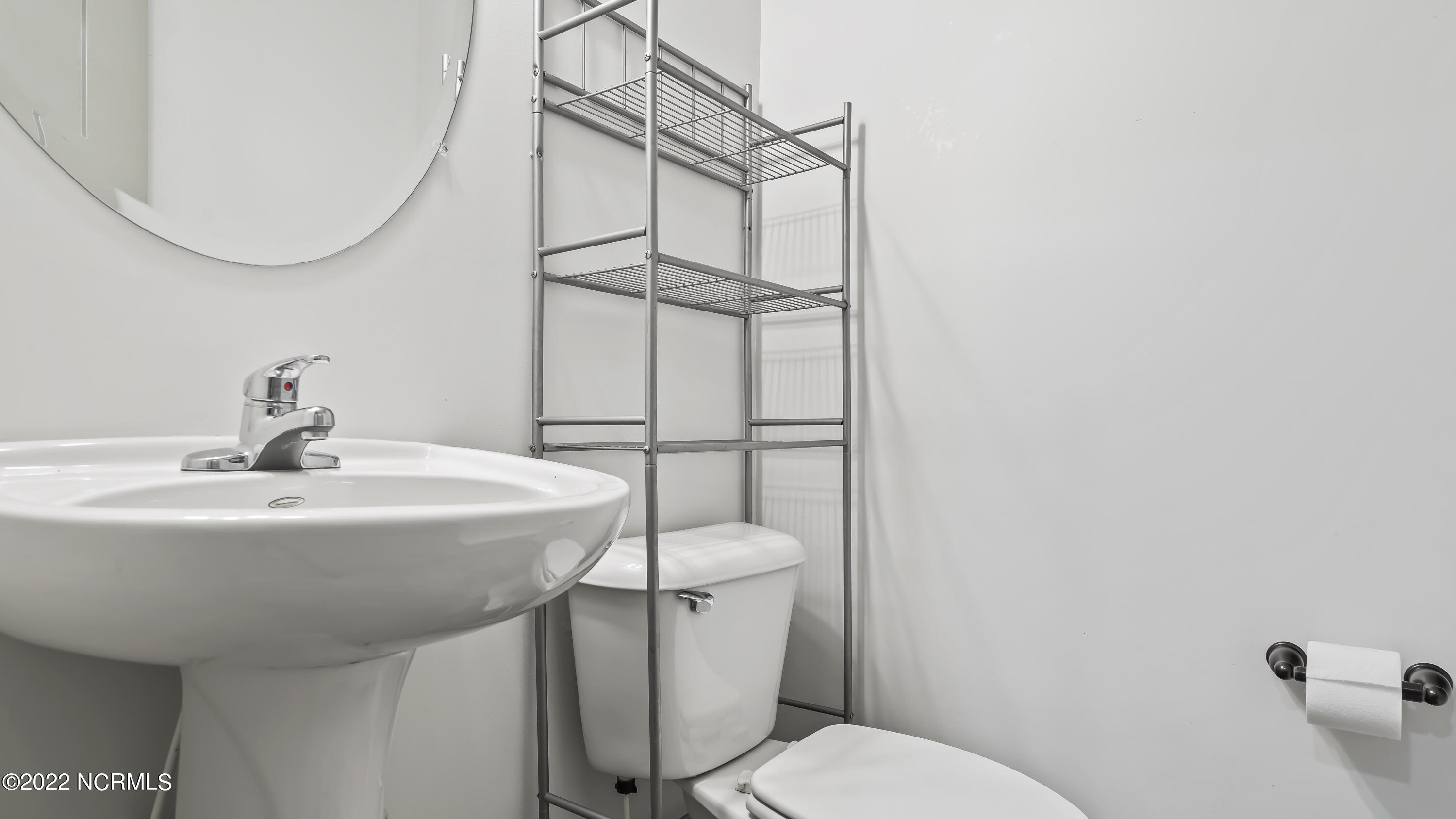 104 Kenan Loop Property Photo 6