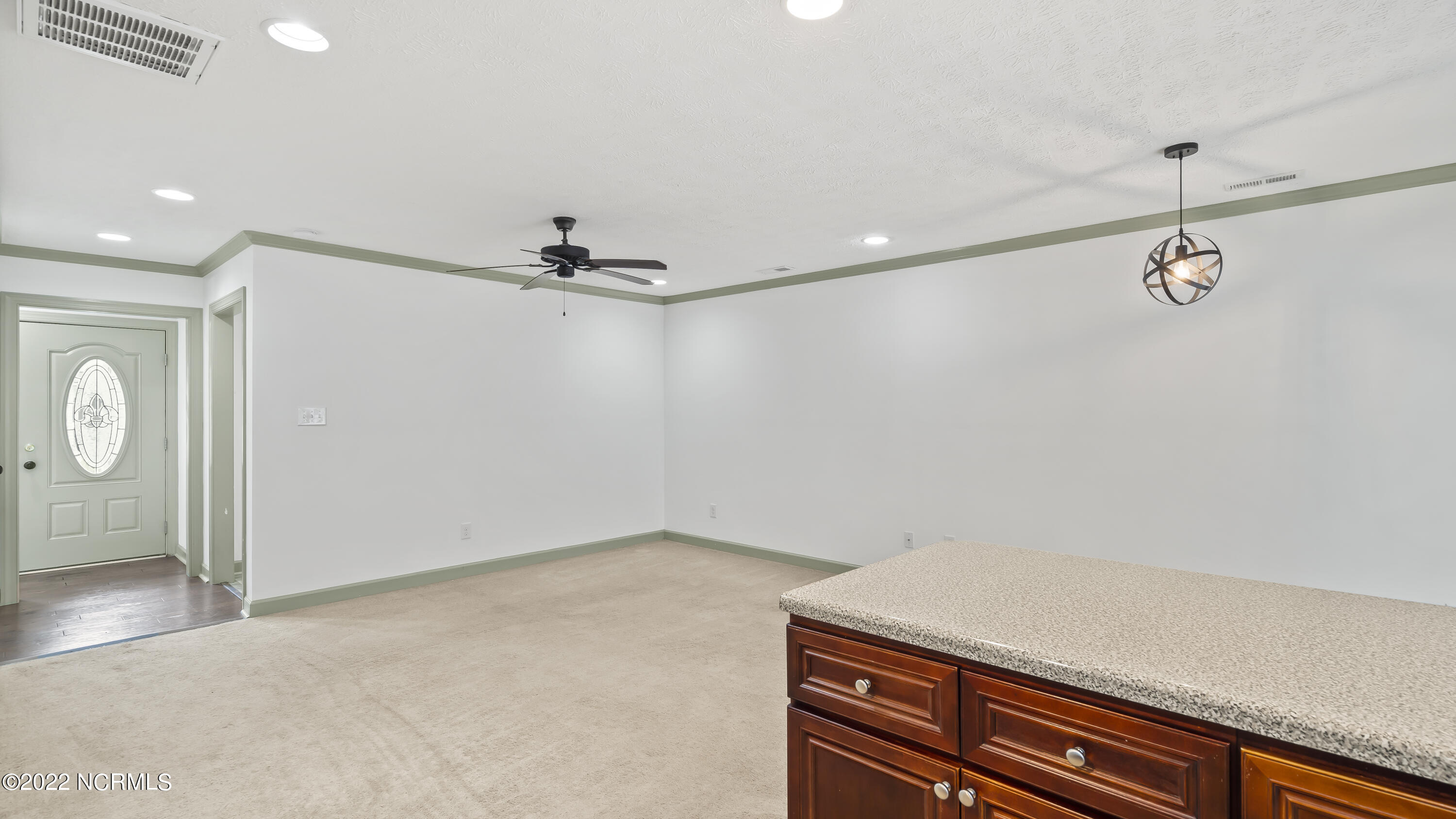 104 Kenan Loop Property Photo 13