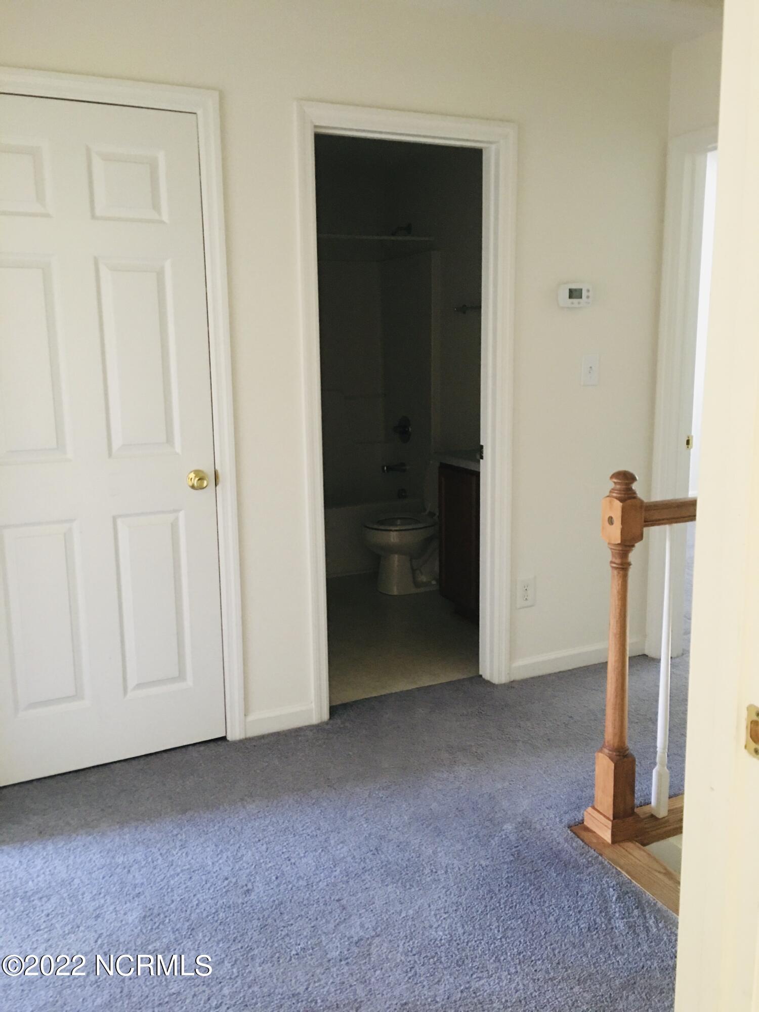 101 E Coopers Court Property Photo 9