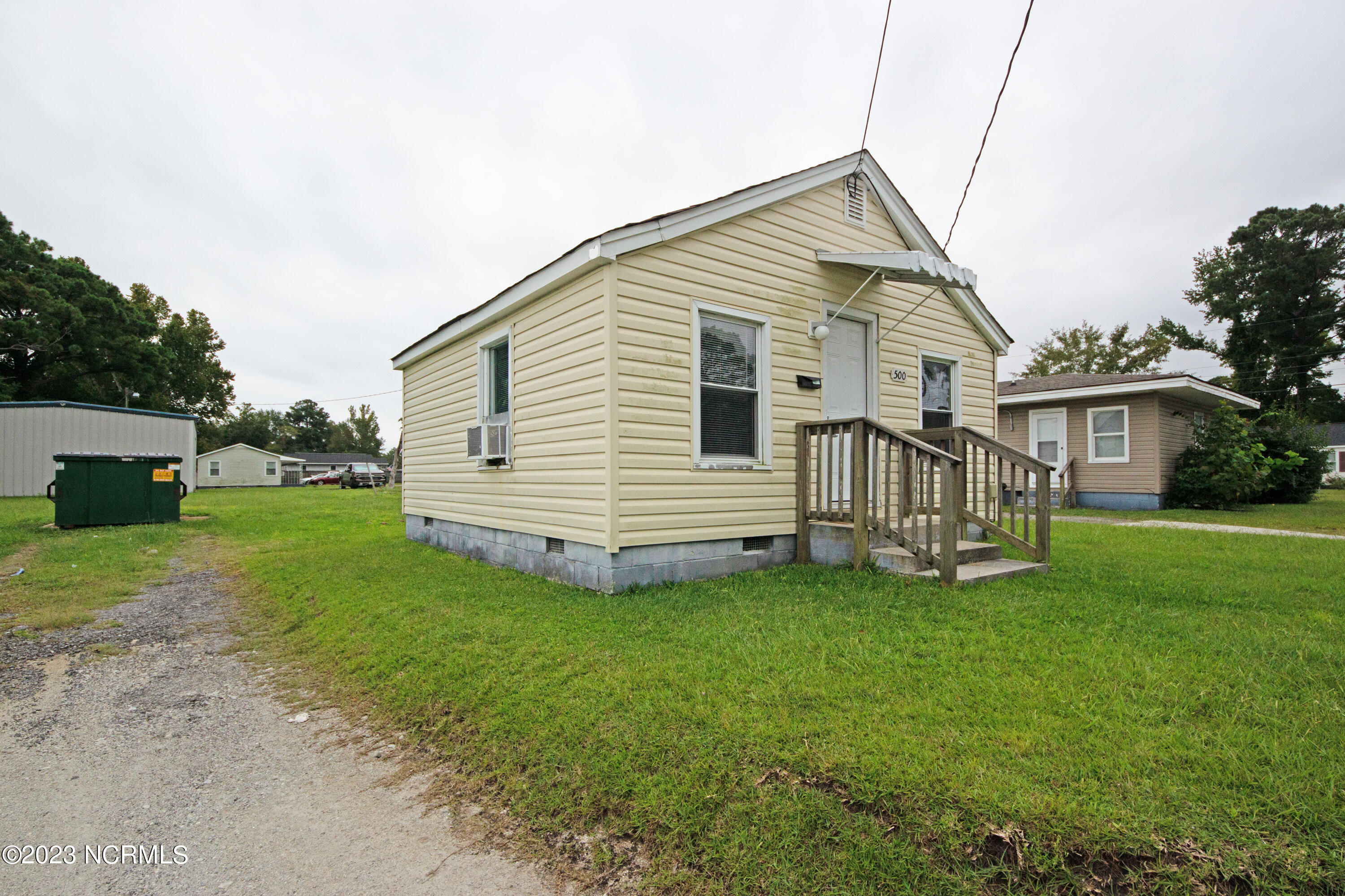 500 Torrence Avenue Property Photo 3