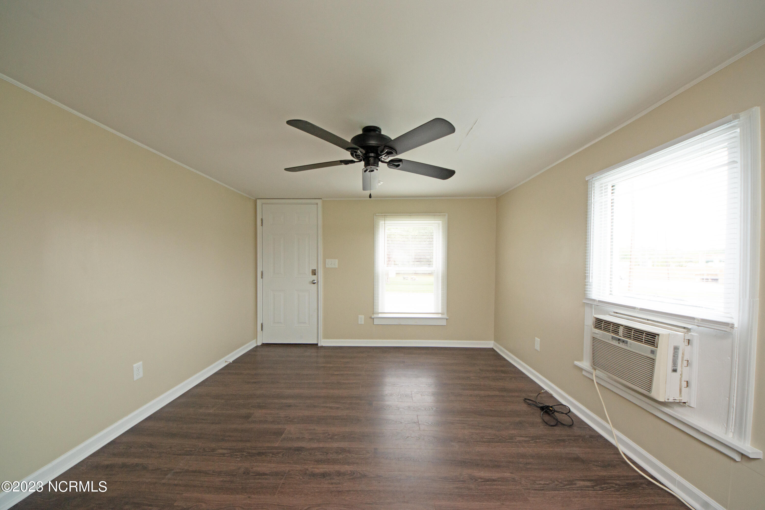 500 Torrence Avenue Property Photo 8