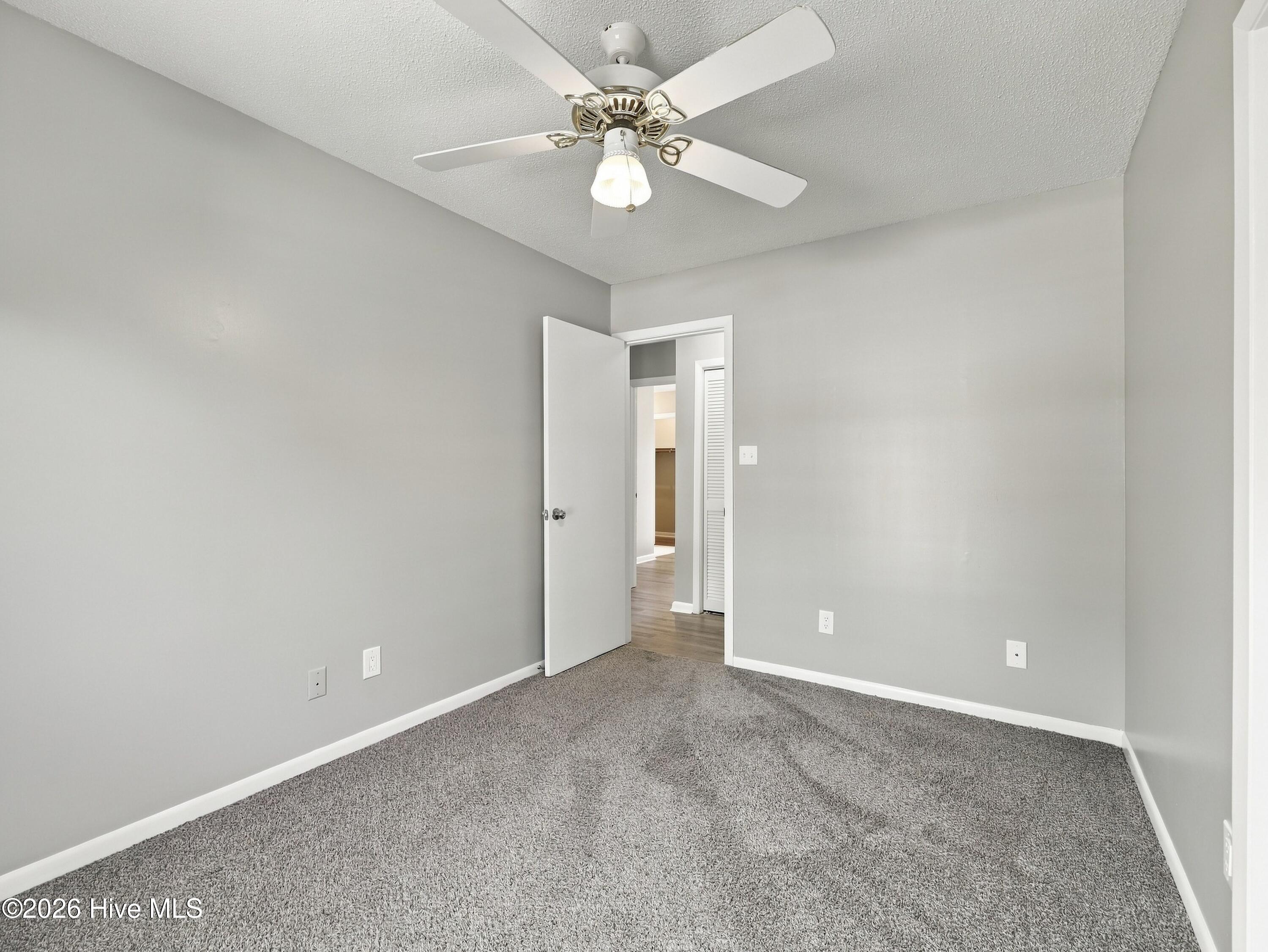 408 Mark Lane Property Photo 19