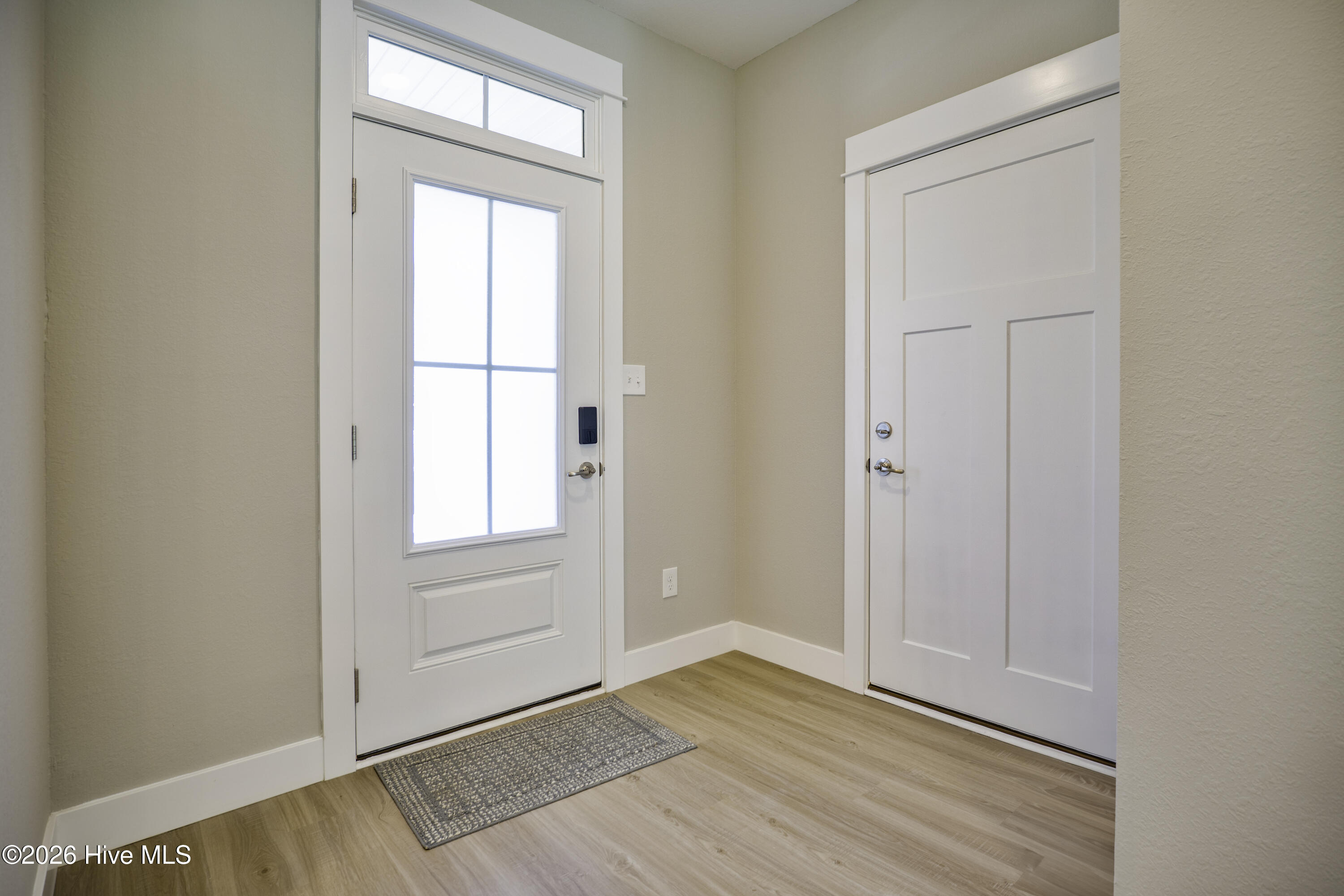 119 B Jarvis Landing Drive 31 Property Photo 6