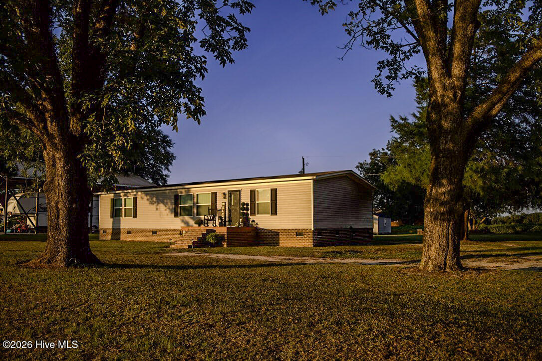 1227 Mclean Road Property Photo 1