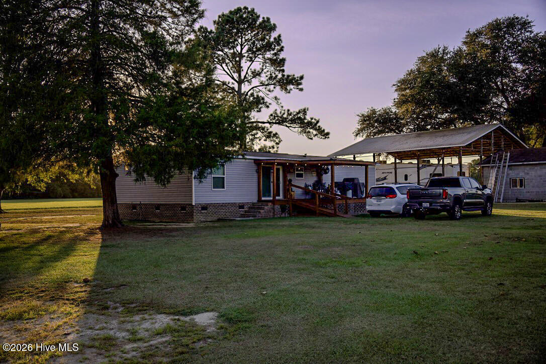 1227 Mclean Road Property Photo 6