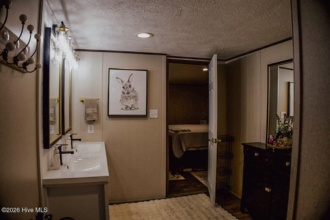 1227 Mclean Road Property Photo 24