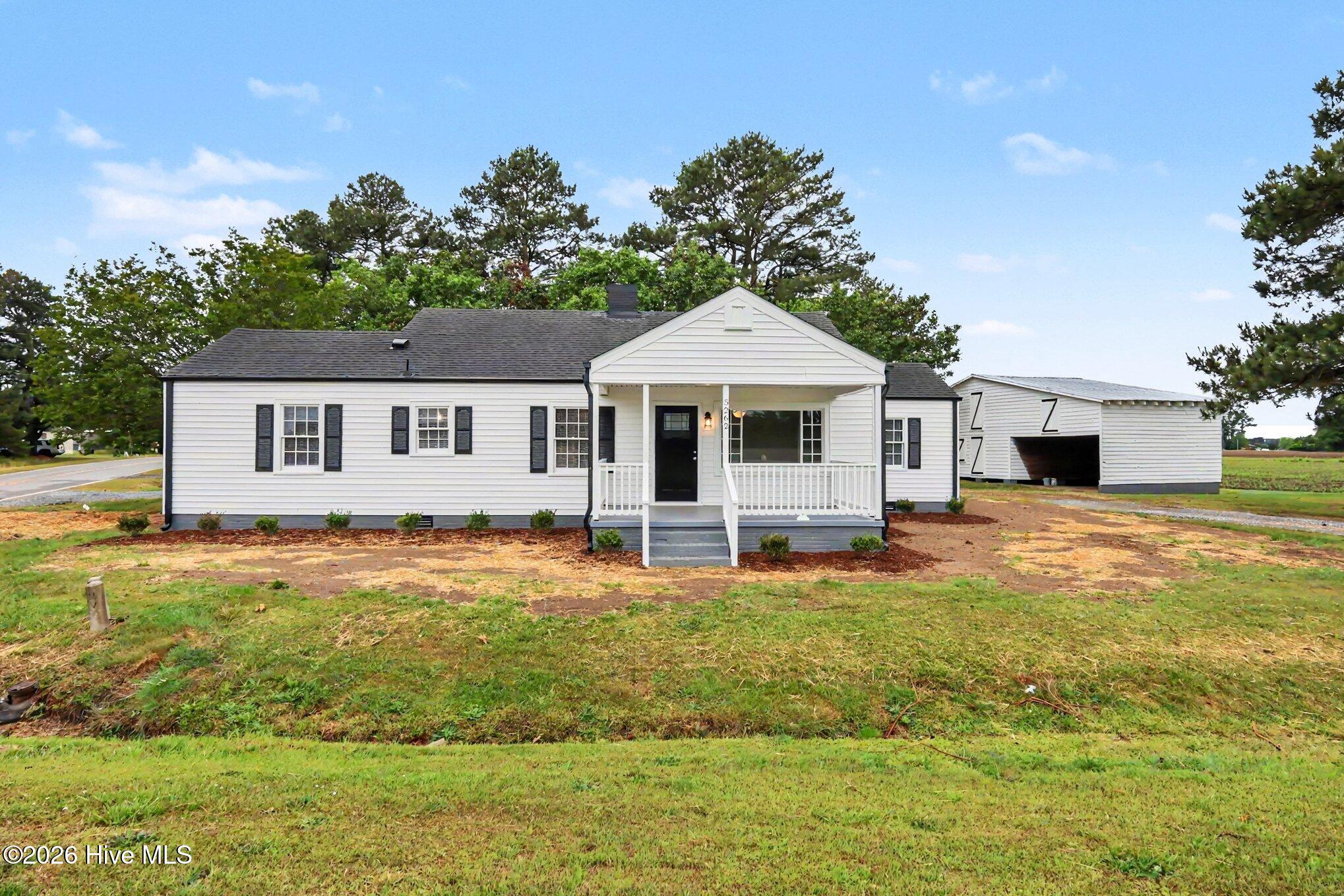 5262 Us 70 Property Photo 1