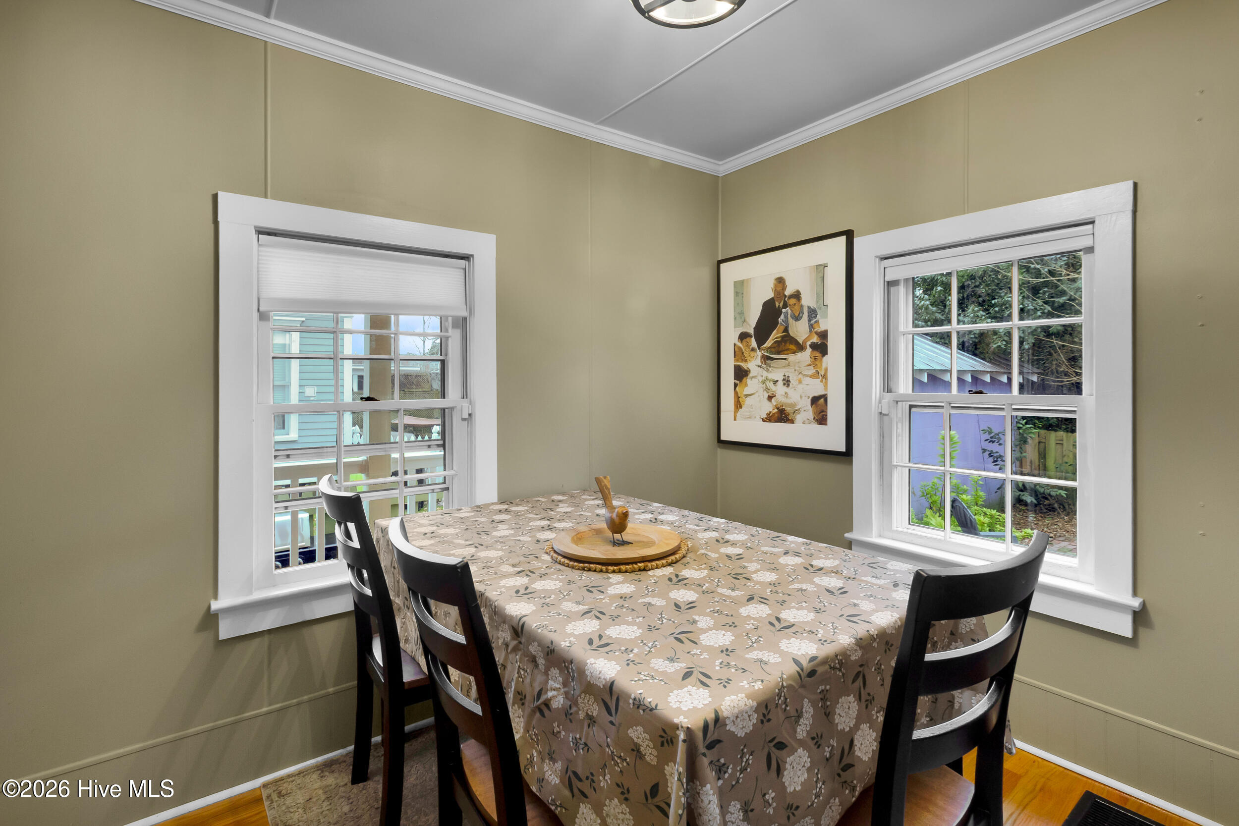 409 Hancock Street Property Photo 8