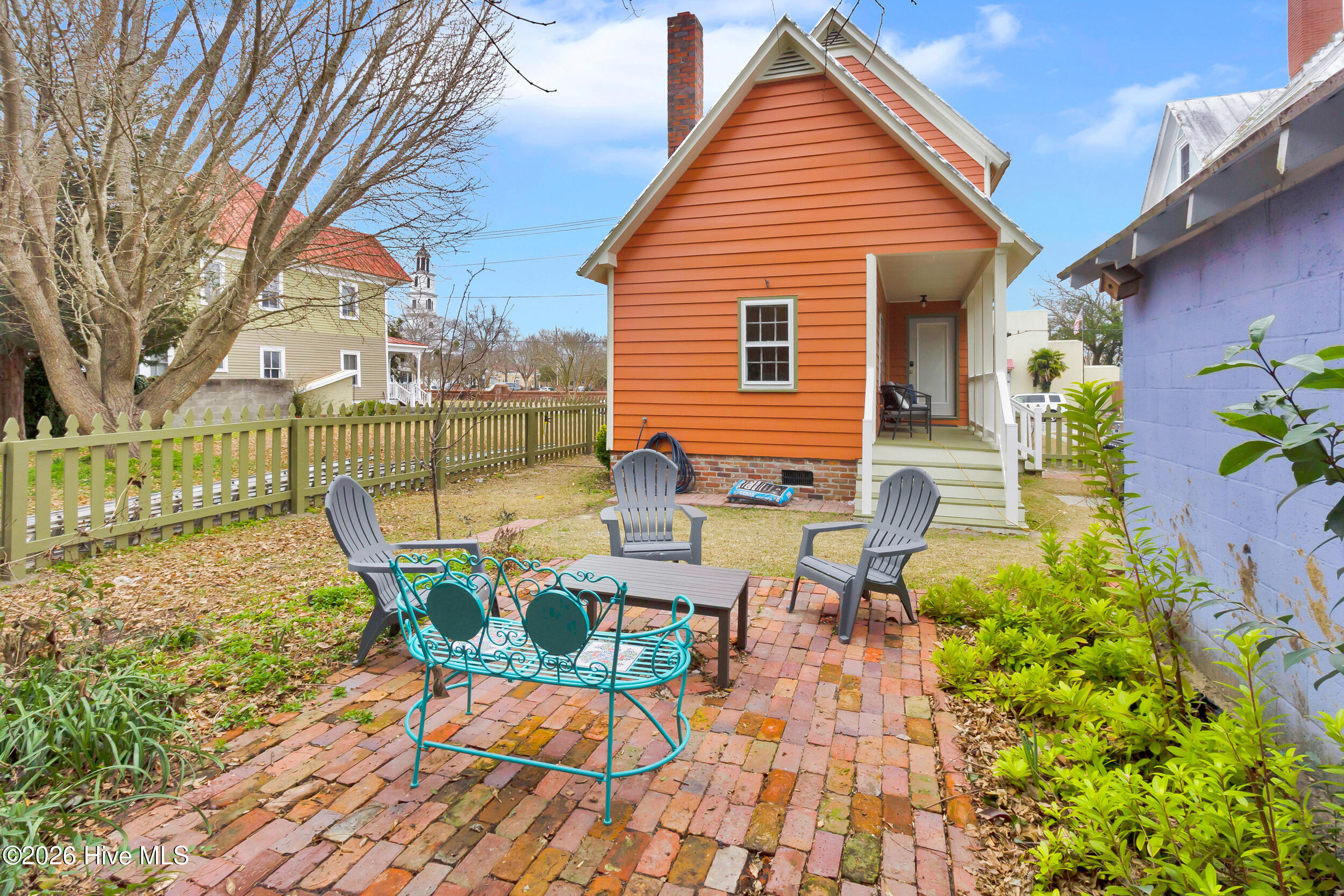 409 Hancock Street Property Photo 37
