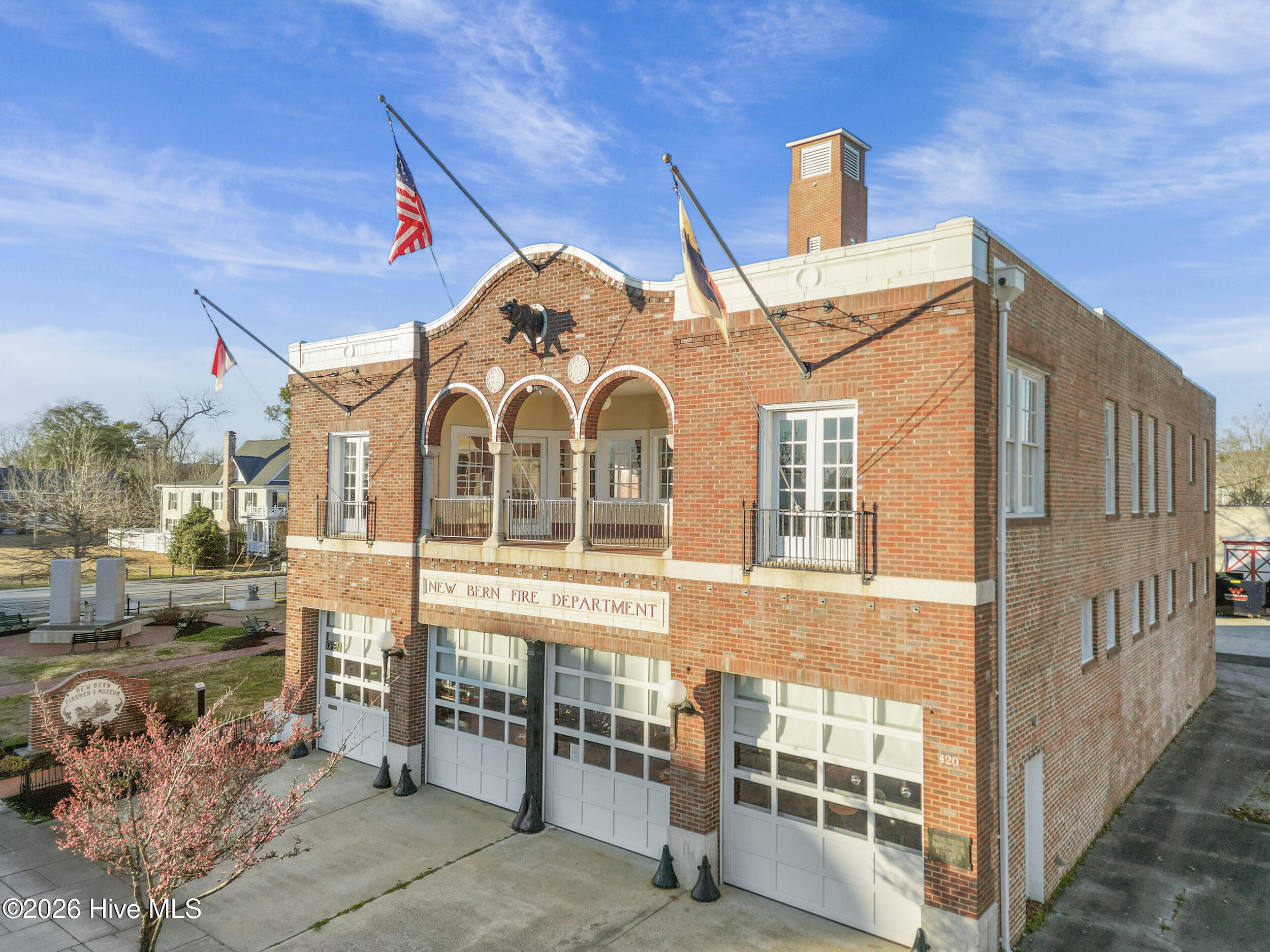 409 Hancock Street Property Photo 48