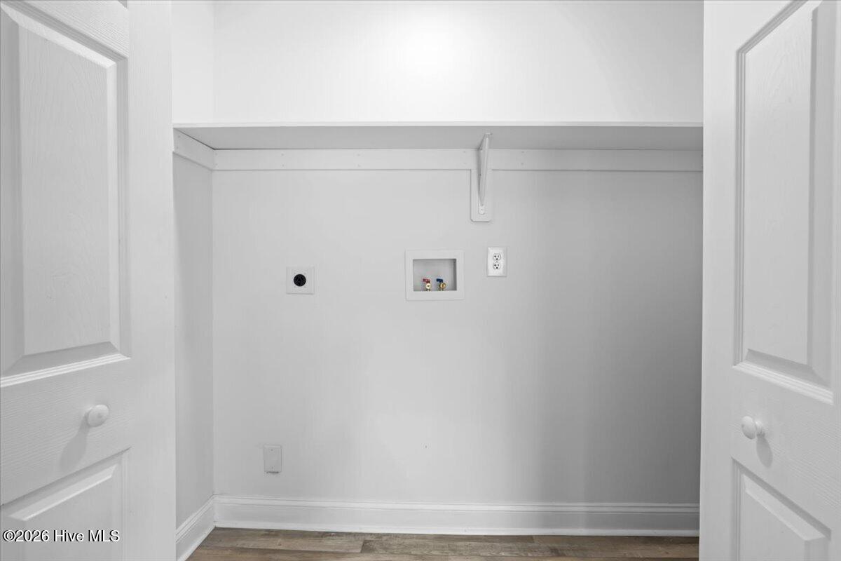 818 Long Avenue Property Photo 23