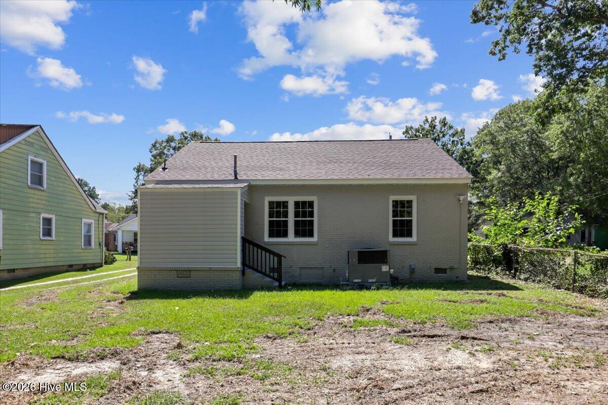 818 Long Avenue Property Photo 30