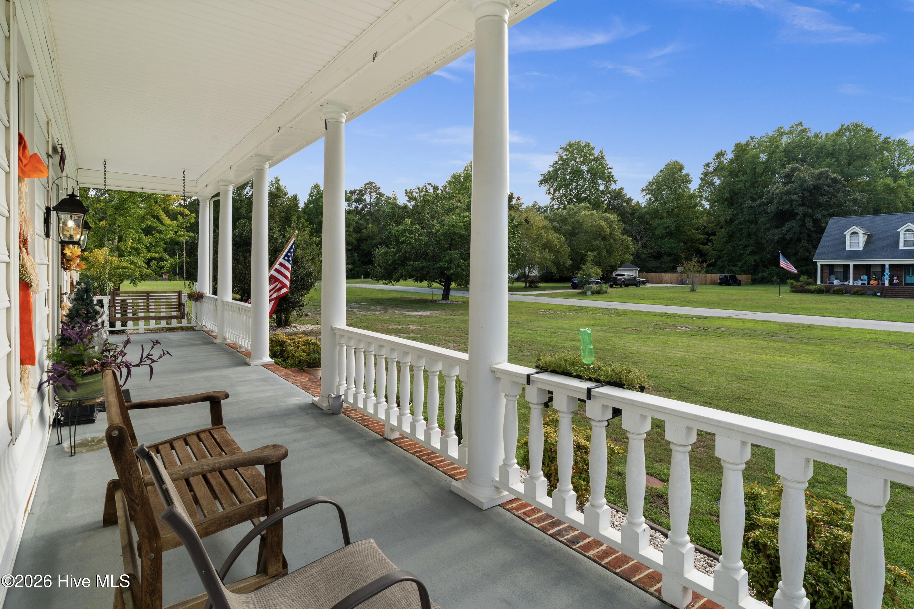 305 Fox Ridge Road Property Photo 5