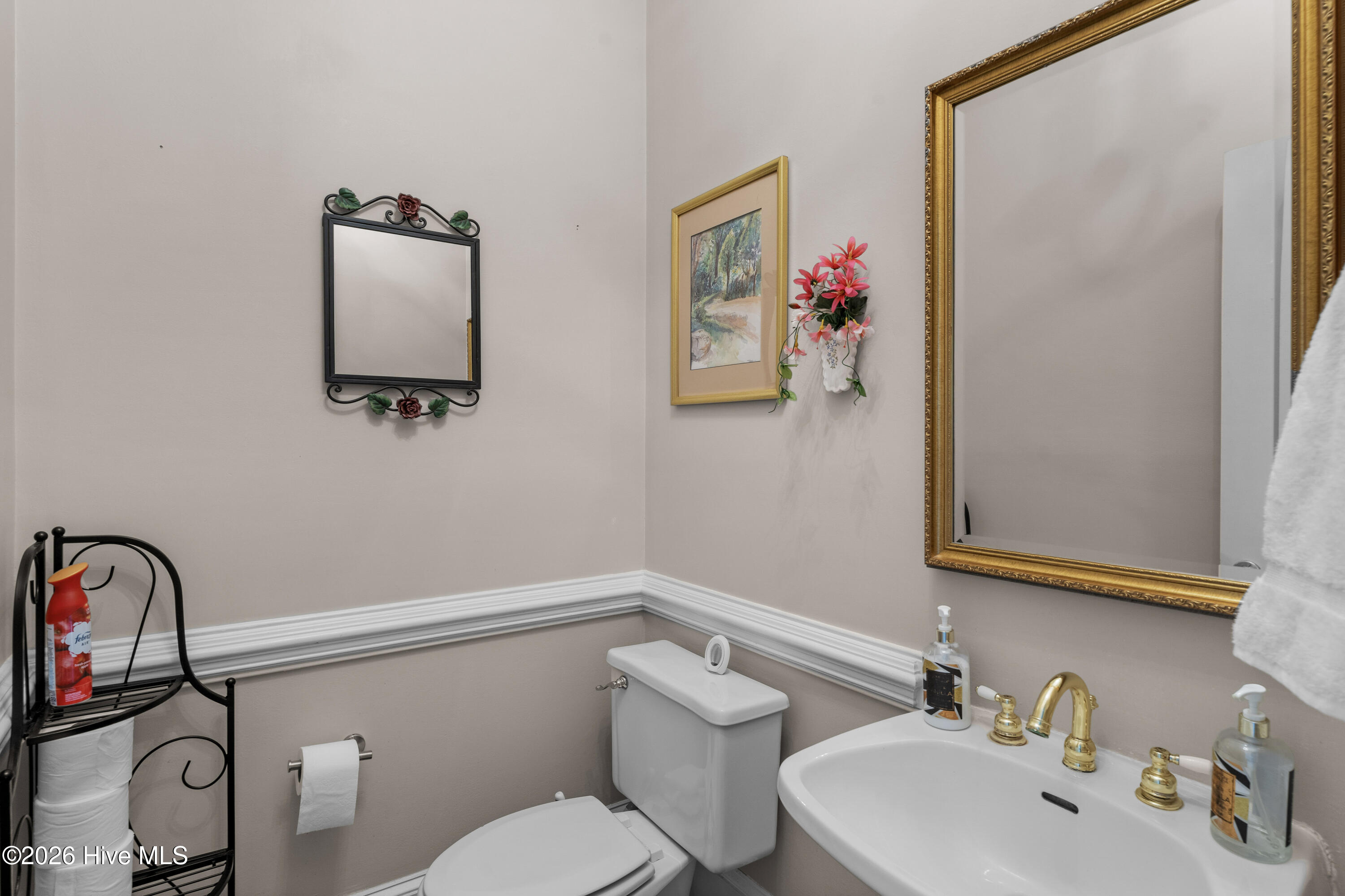 305 Fox Ridge Road Property Photo 14