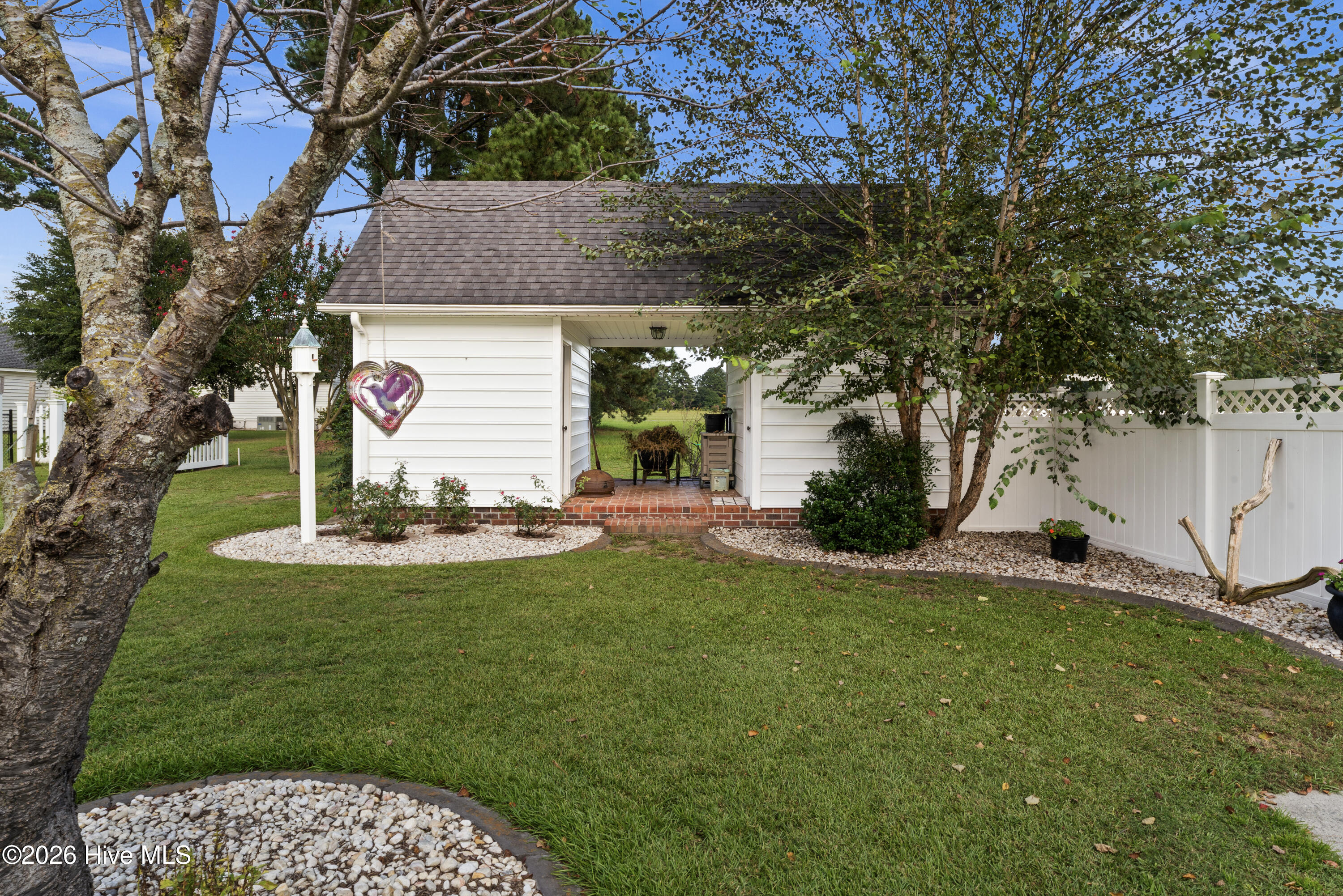 305 Fox Ridge Road Property Photo 43