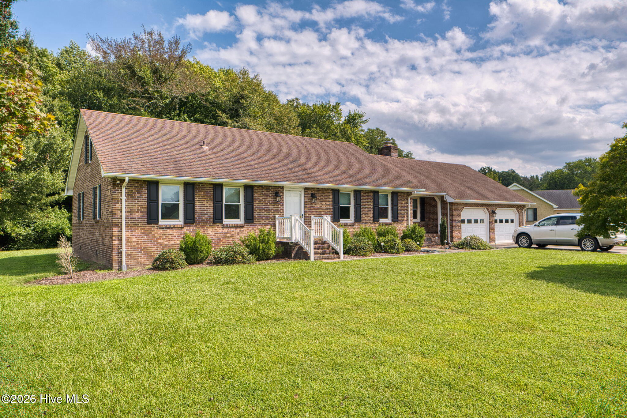 1600 Darian Drive Property Photo 1