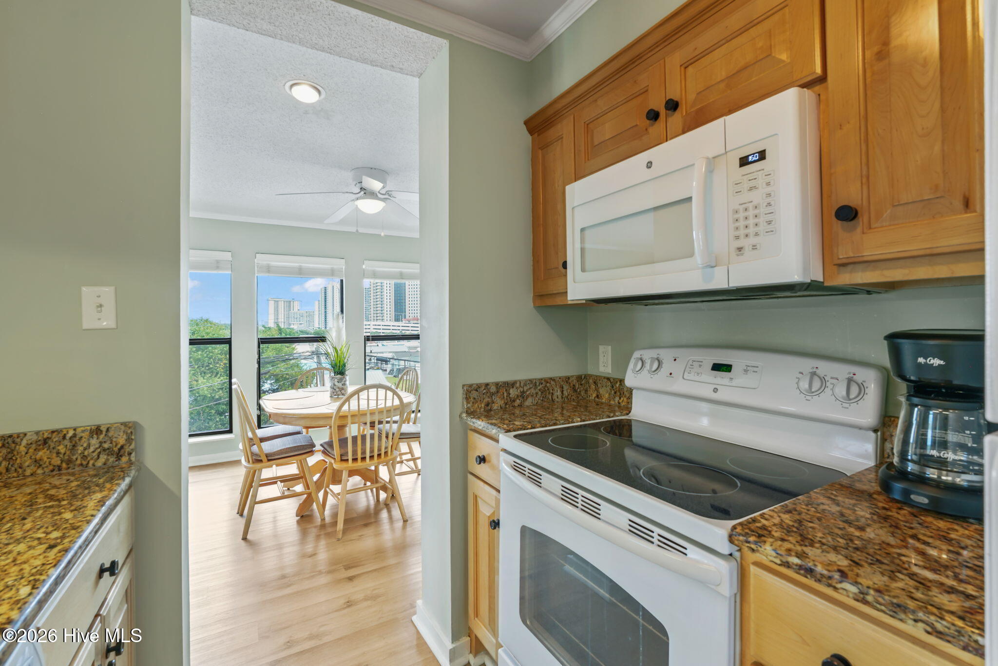 9661 Shore Drive C14 Property Photo 32