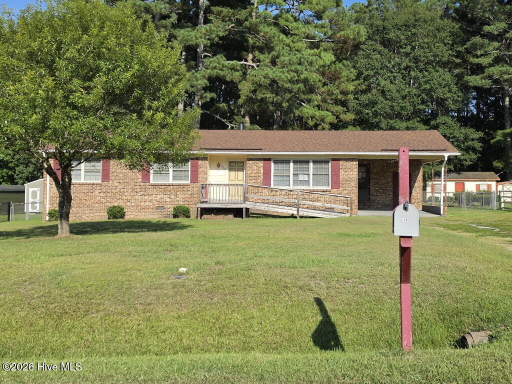 229 Martin Sasser Drive Property Photo 1