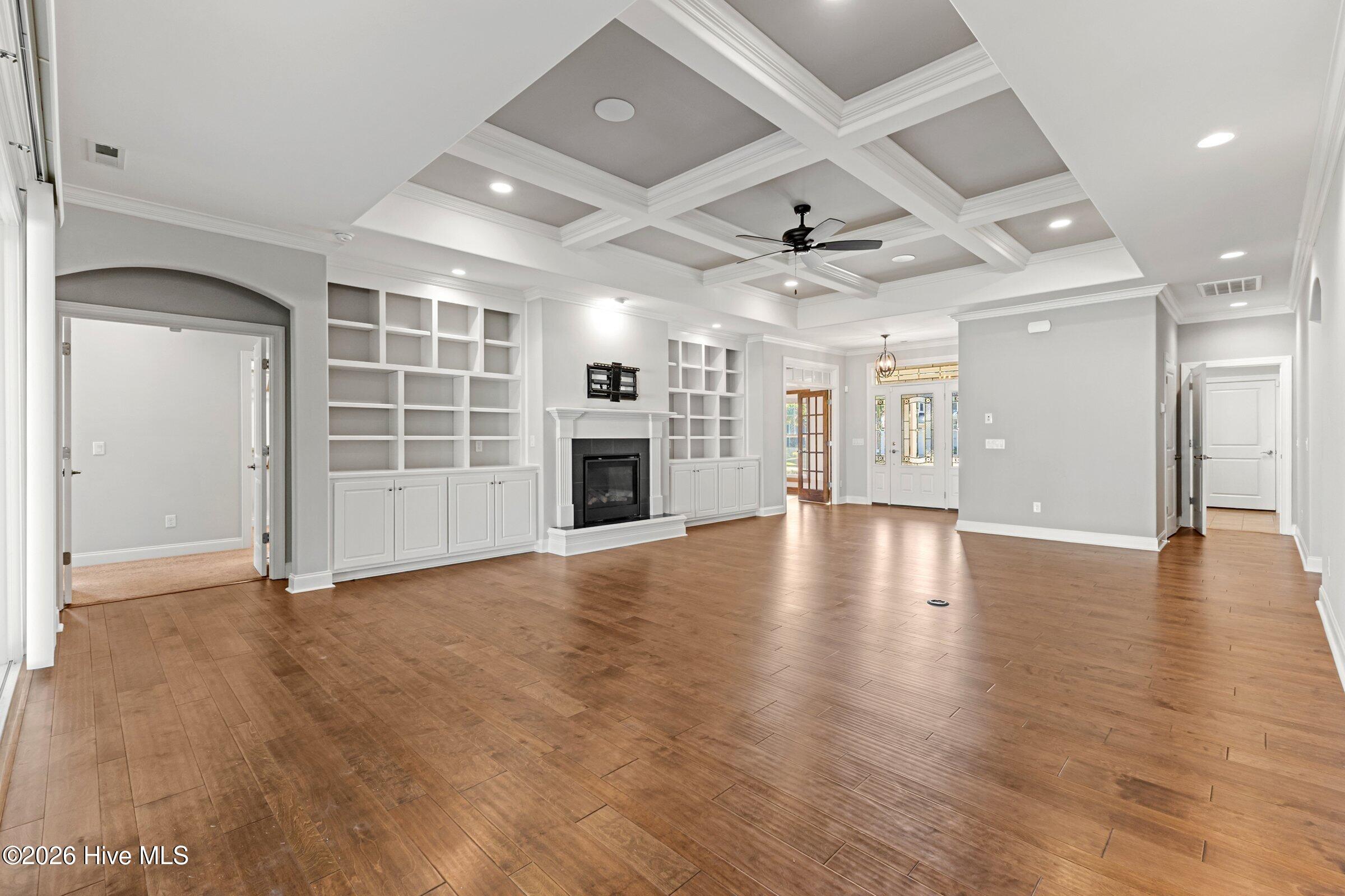 2552 E Timber Crest Drive Ne Property Photo 13