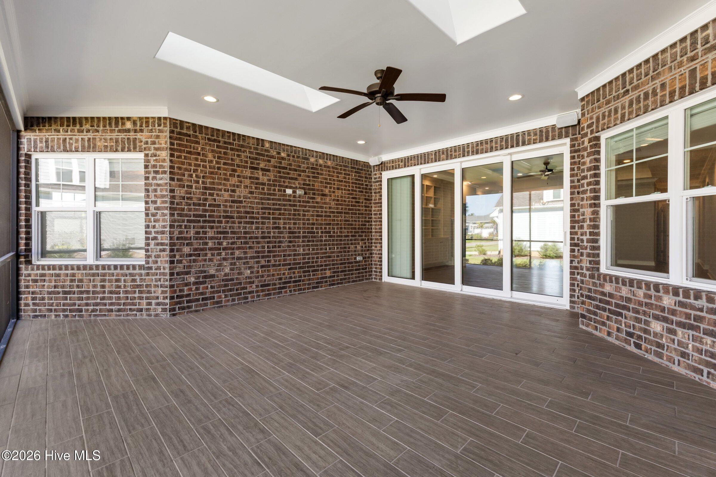 2552 E Timber Crest Drive Ne Property Photo 46