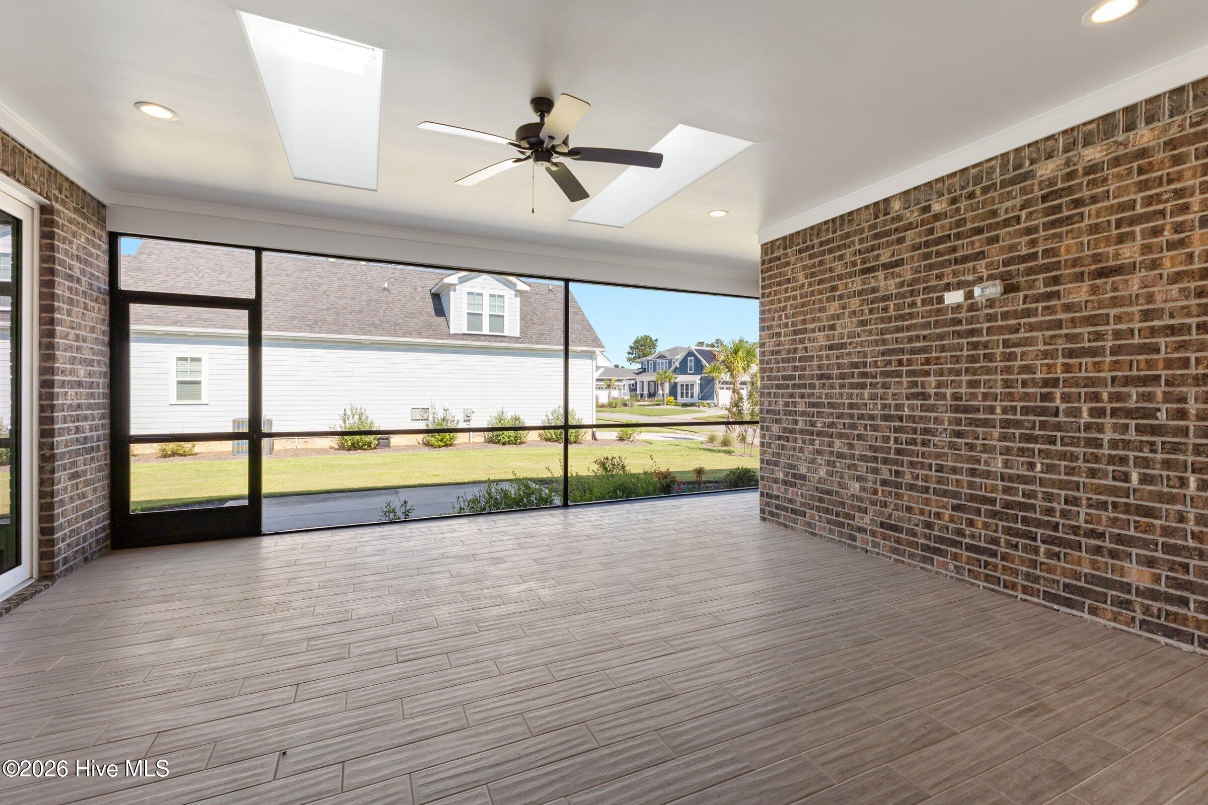 2552 E Timber Crest Drive Ne Property Photo 47