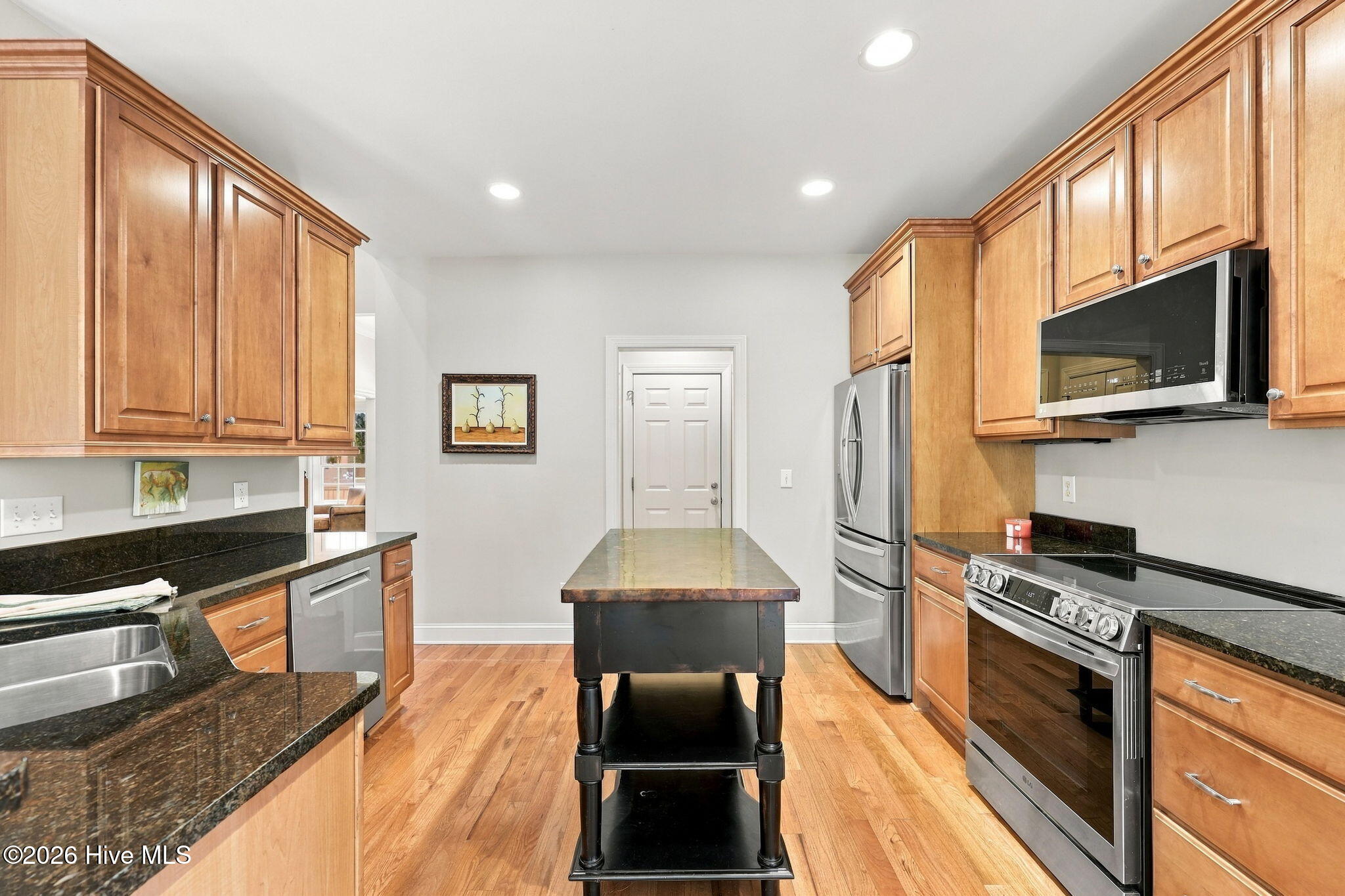12 Cedar Lane Property Photo 16