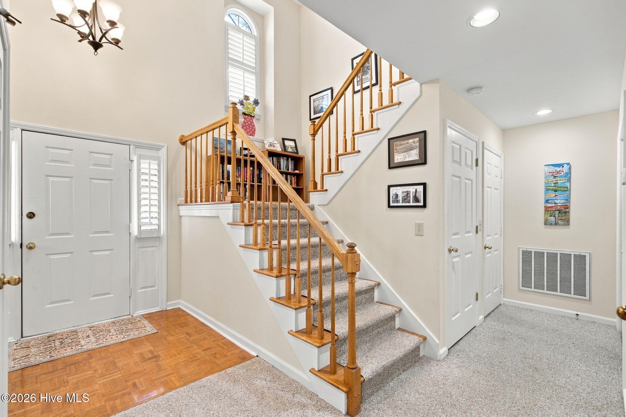 721 Sloop Pointe Lane Property Photo 8