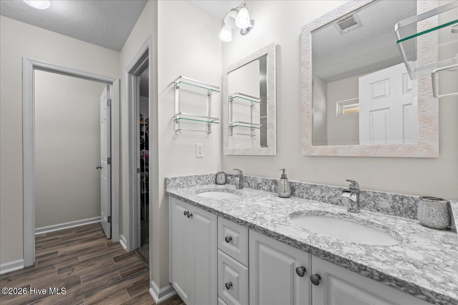 3086 Calli Crossing Drive Property Photo 12