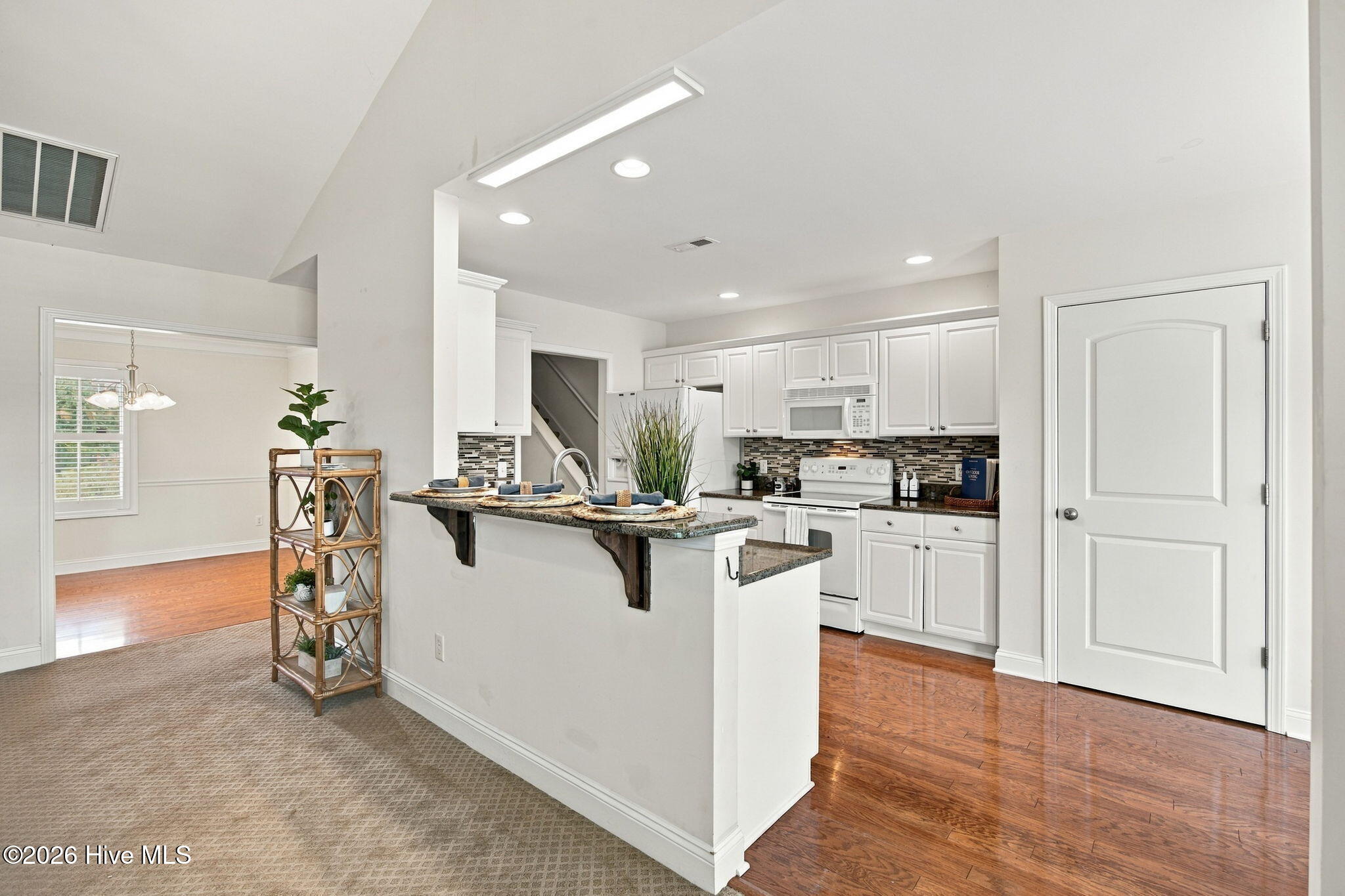 430 Putnam Drive Property Photo 10
