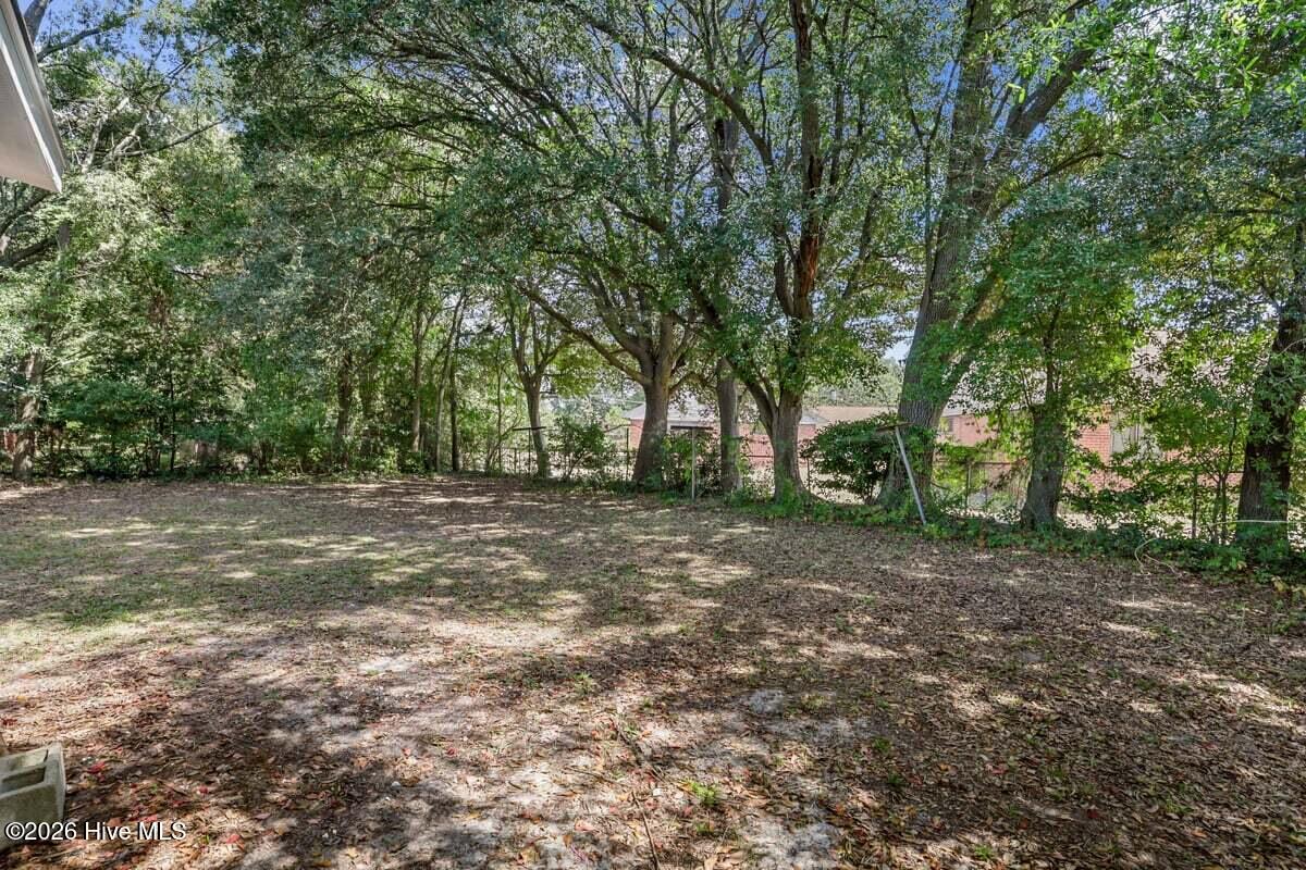 912 N Madison Avenue Property Photo 20