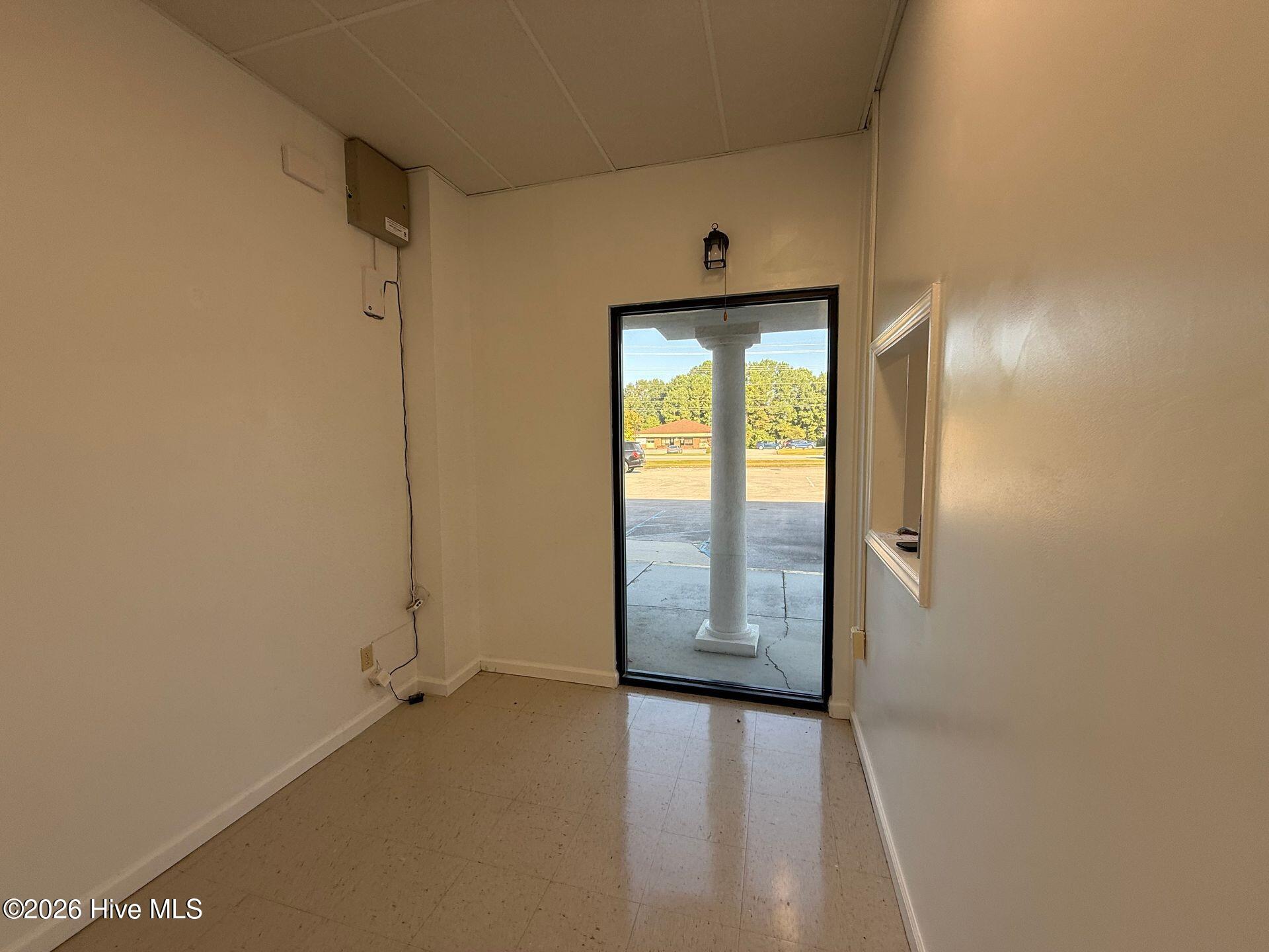 3736 Henderson Drive Property Photo 4