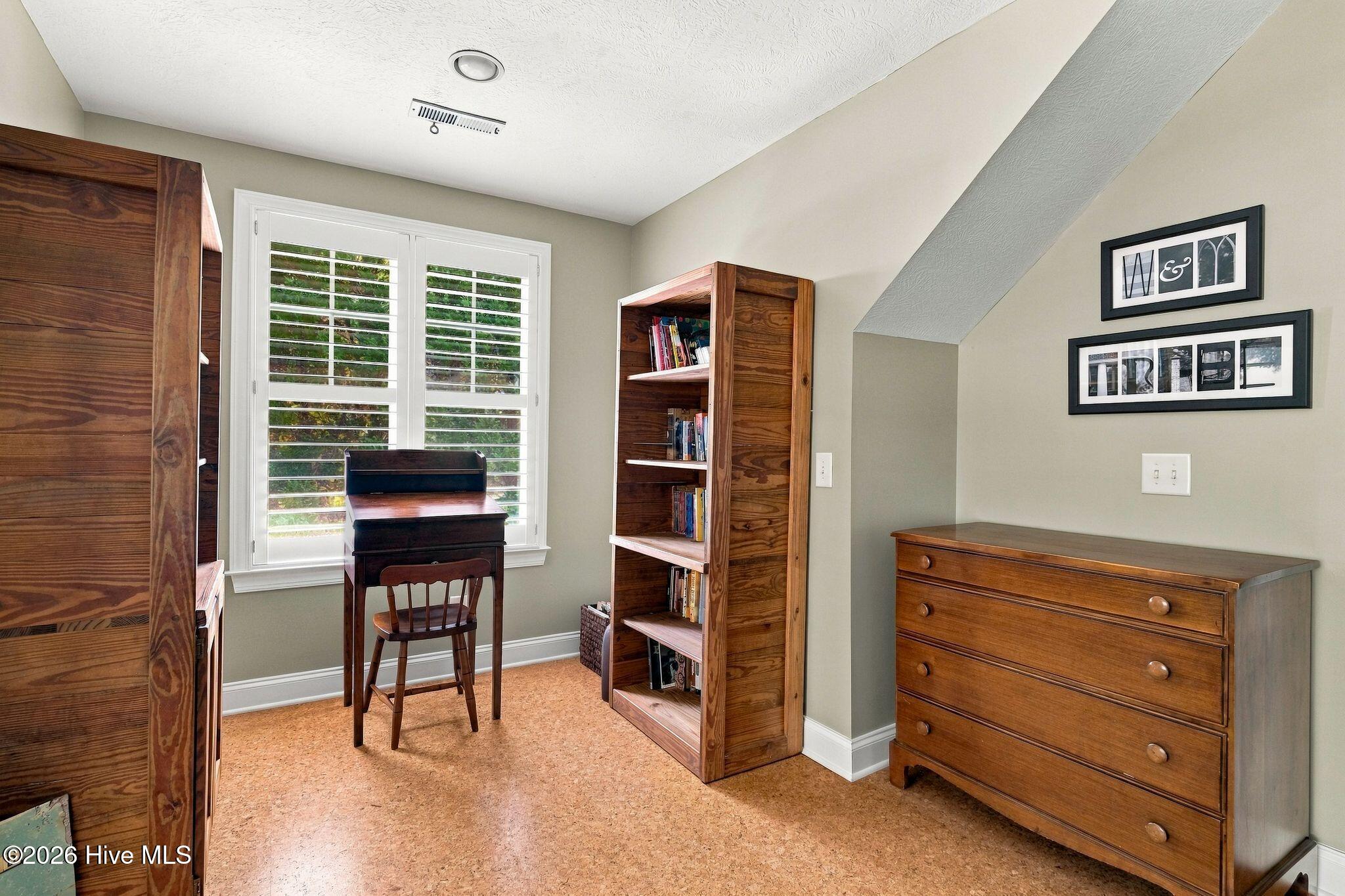 10 Ashkirk Drive Property Photo 43