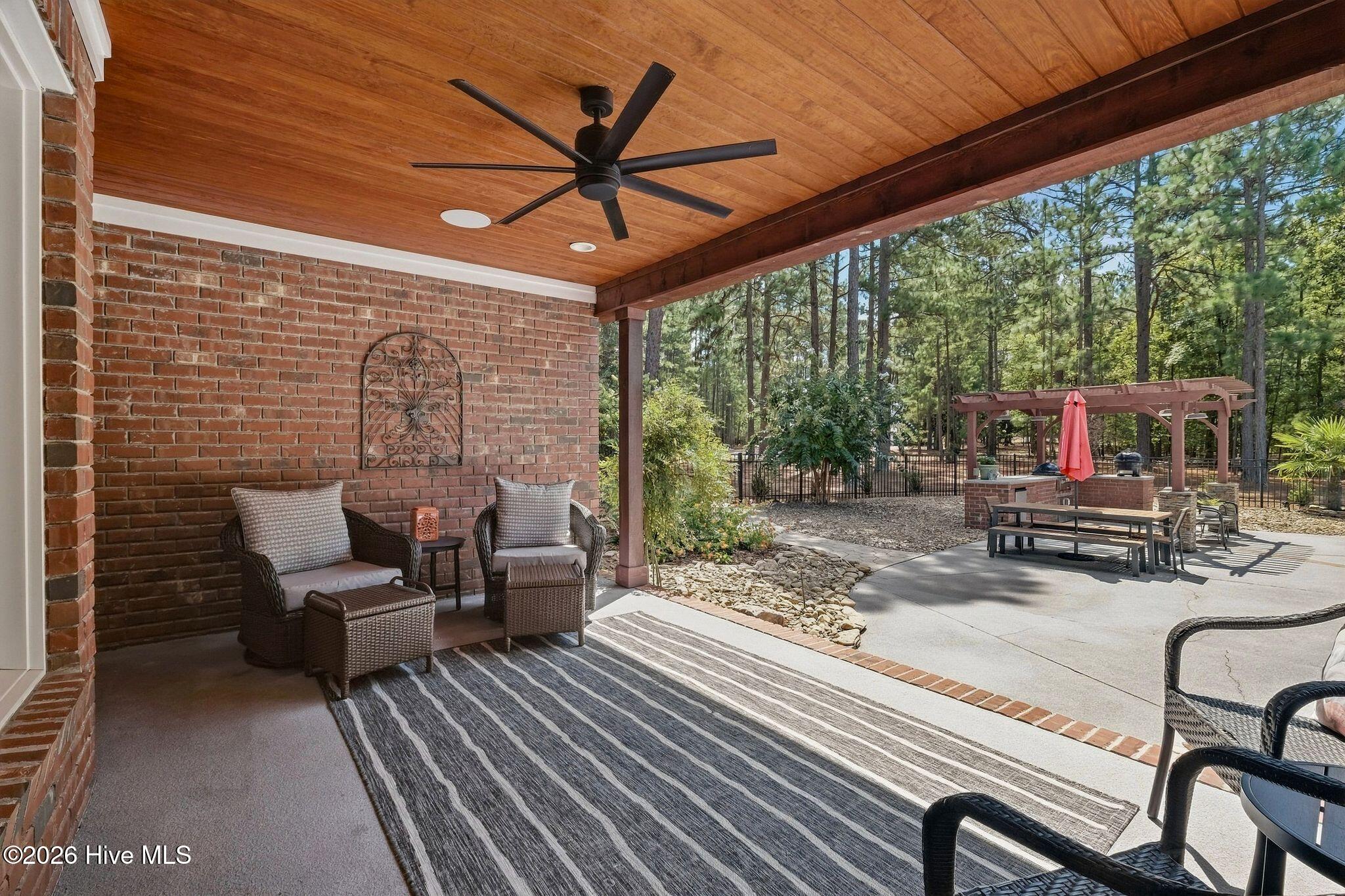 10 Ashkirk Drive Property Photo 47