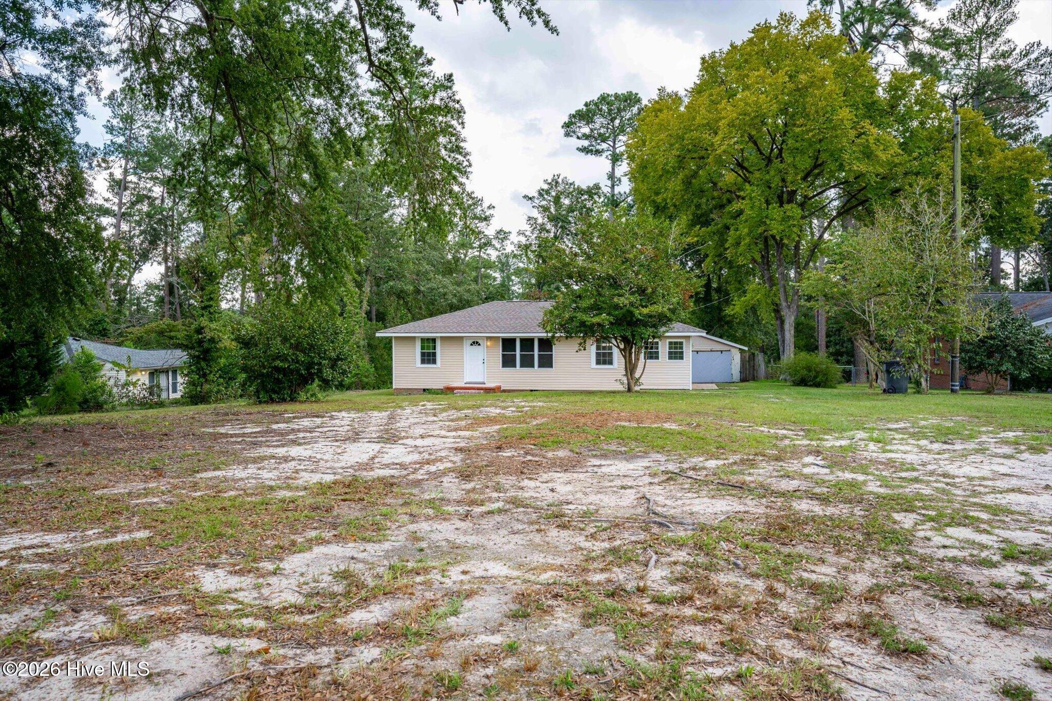 1925 Pine Haven Road Property Photo 2