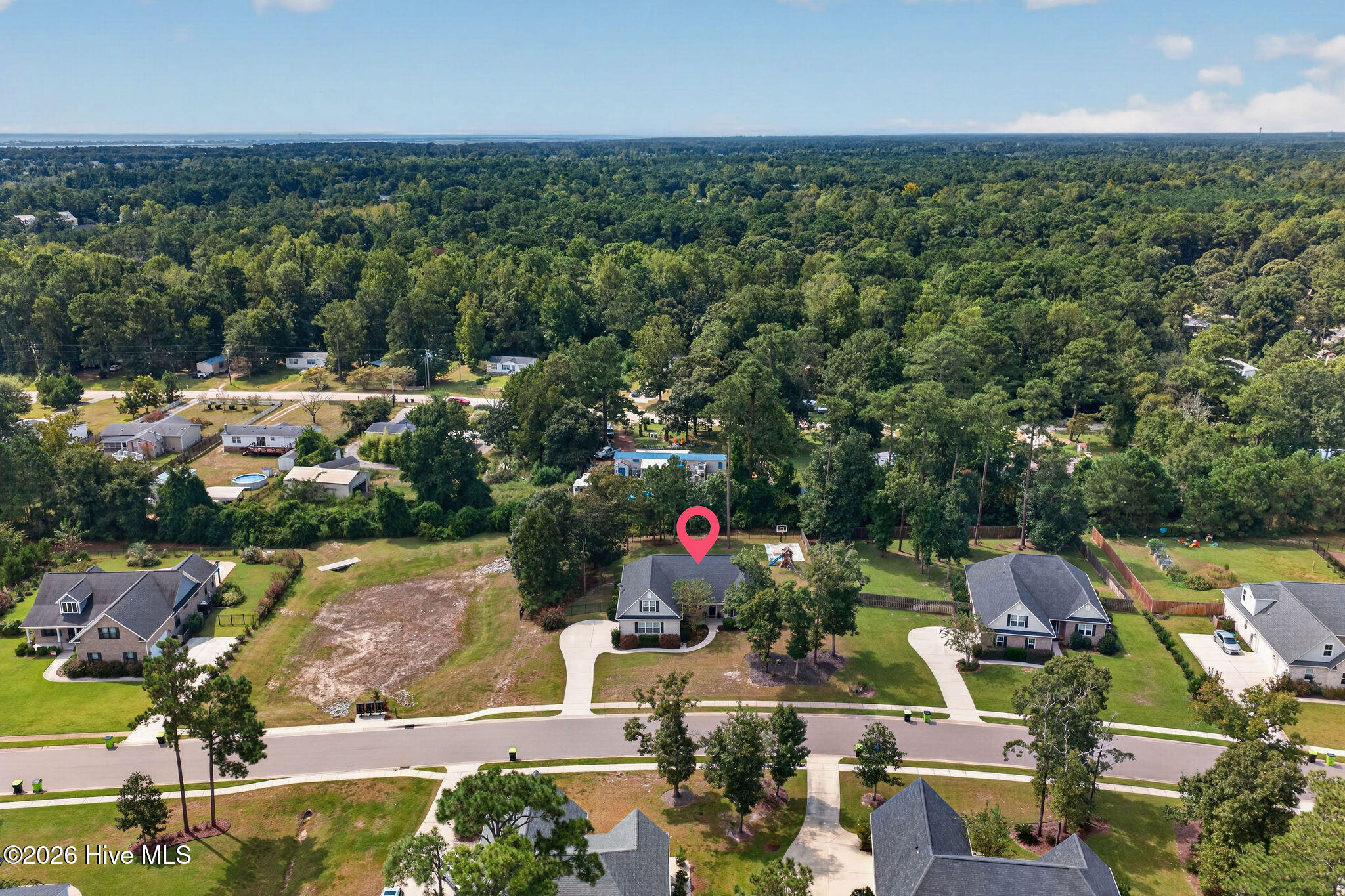 646 Crown Pointe Drive Property Photo 40