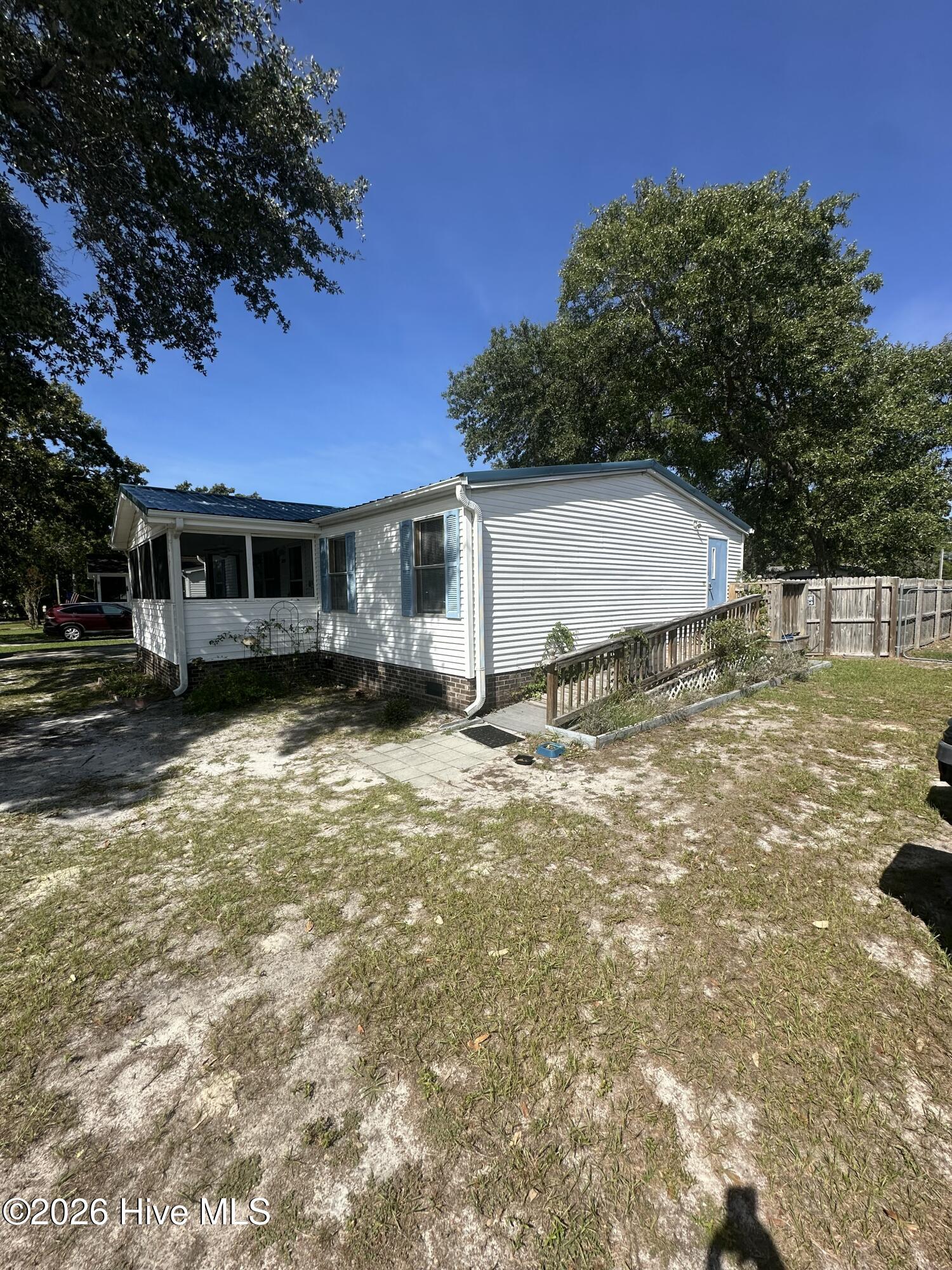 2056 Forest Drive Sw Property Photo 3
