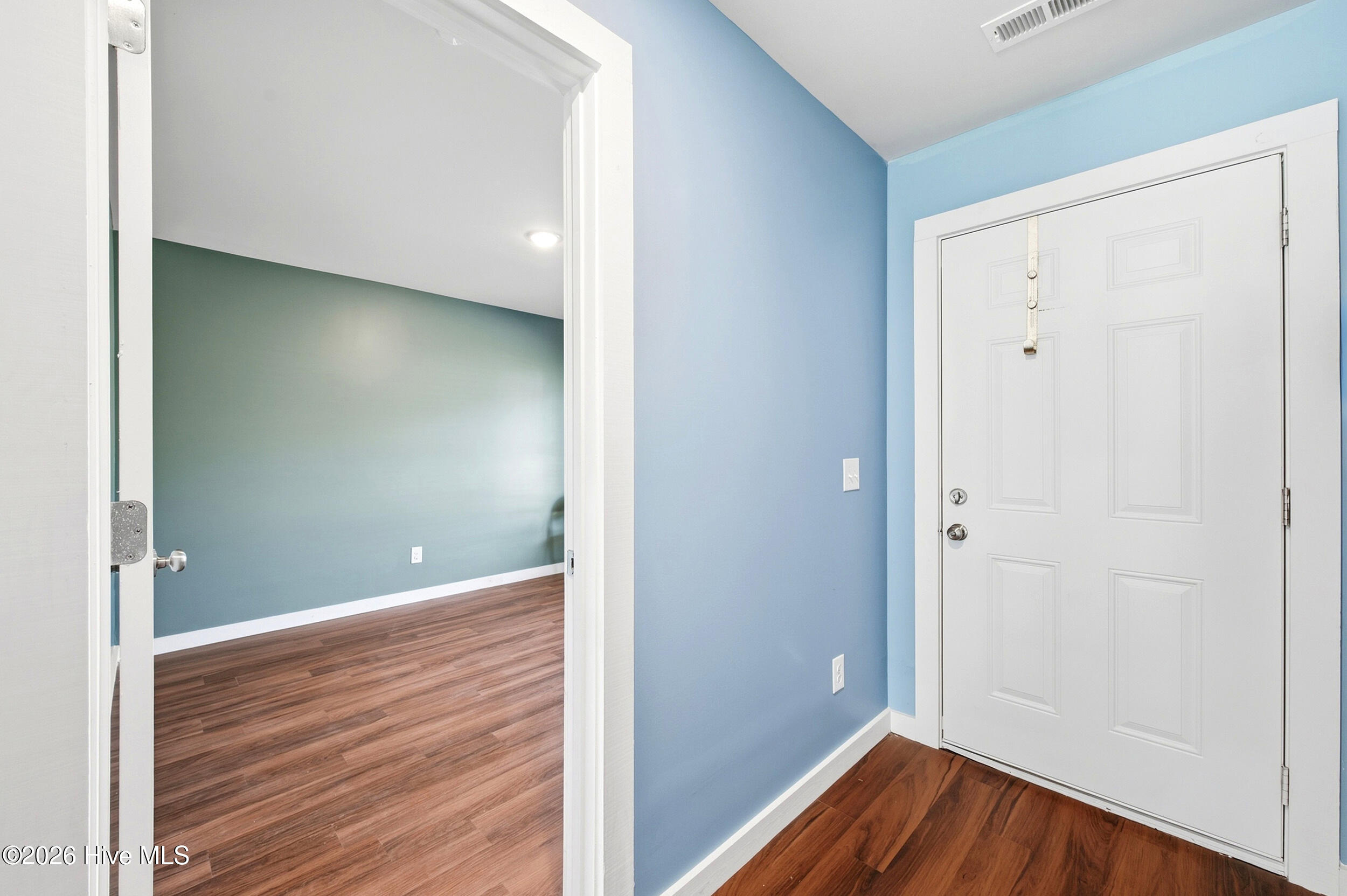 910 Pine Needles Road Property Photo 6