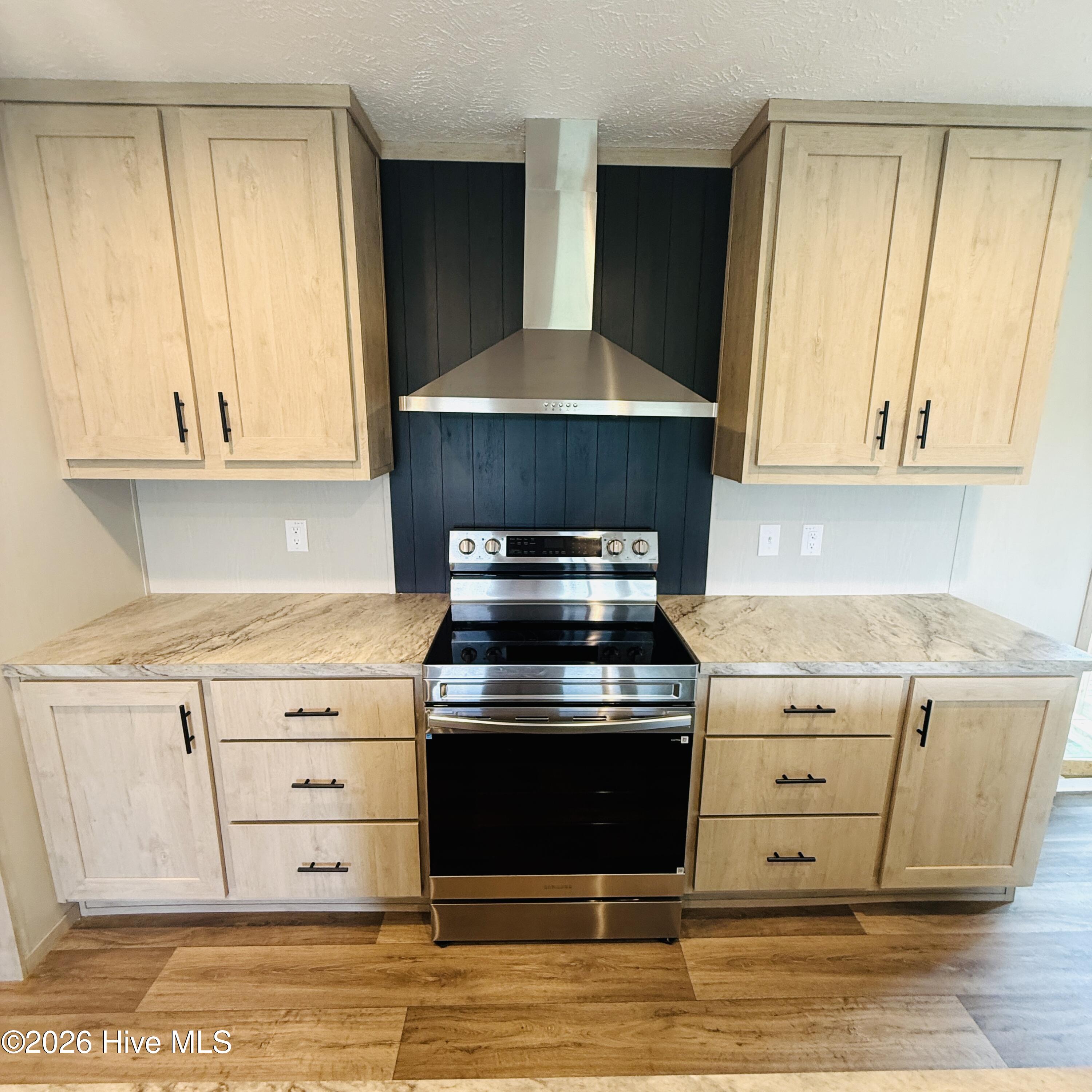 236 County Line Road Property Photo 7
