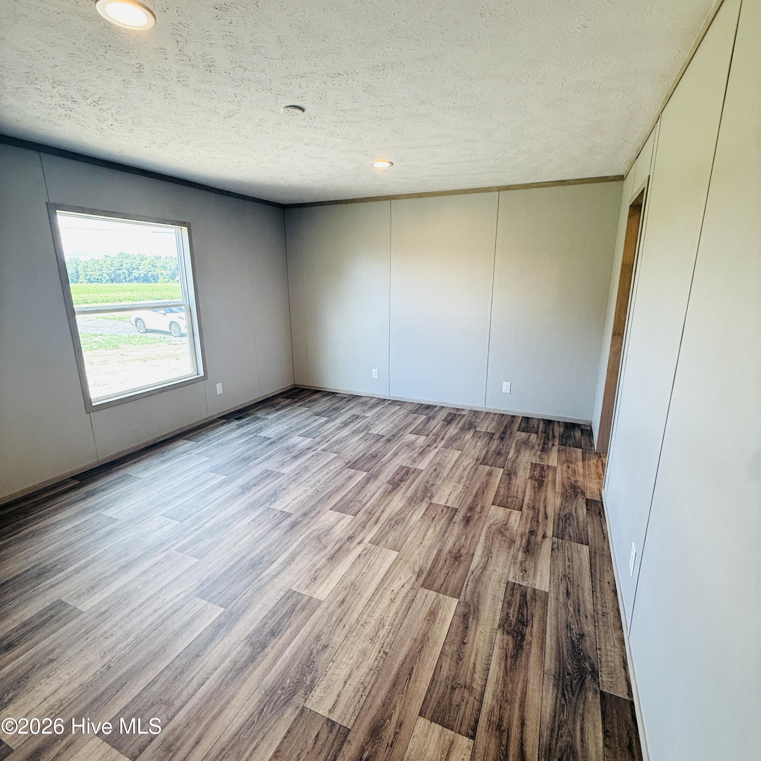236 County Line Road Property Photo 15