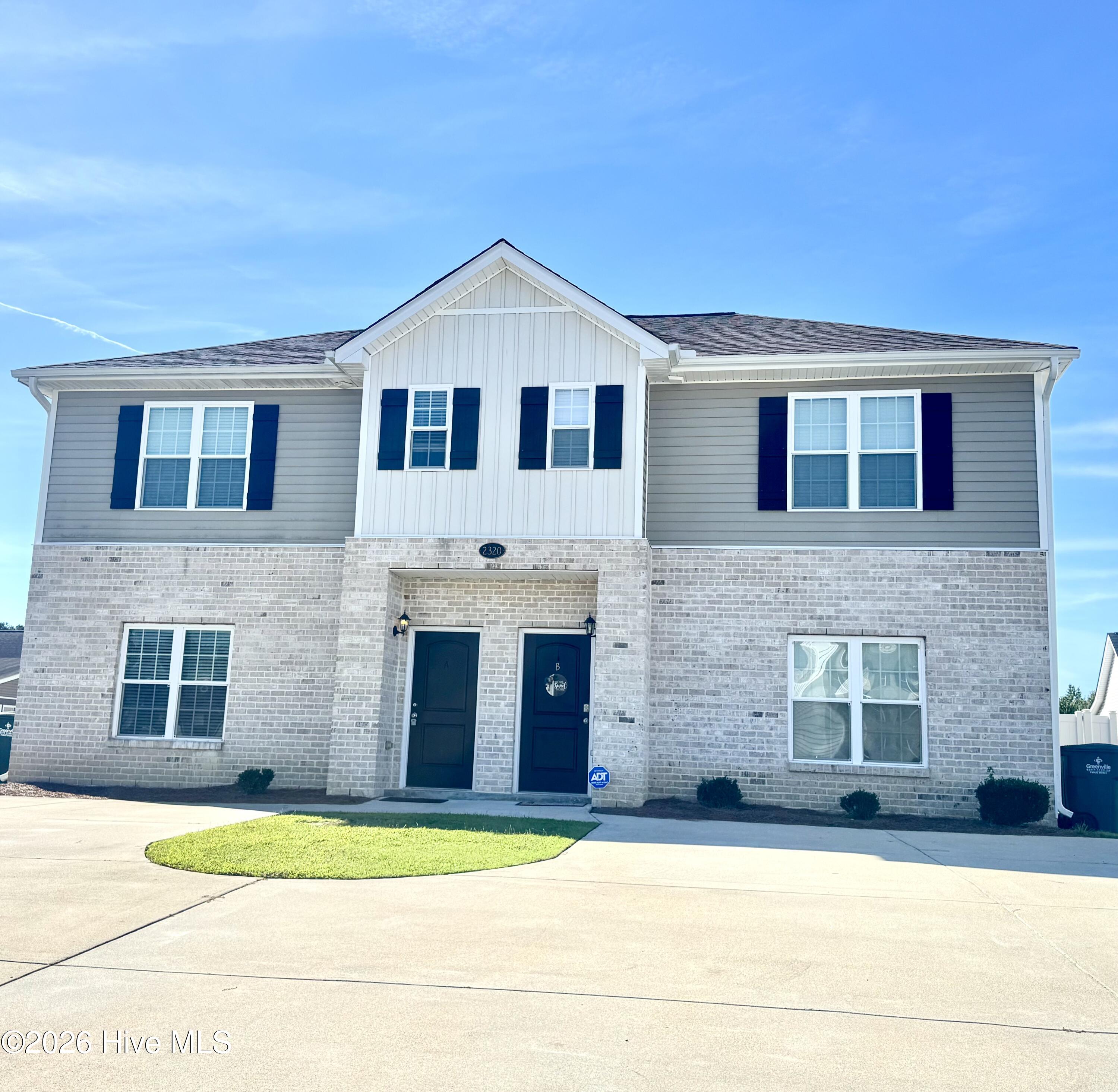 2217 Chavis Drive B Property Photo 1