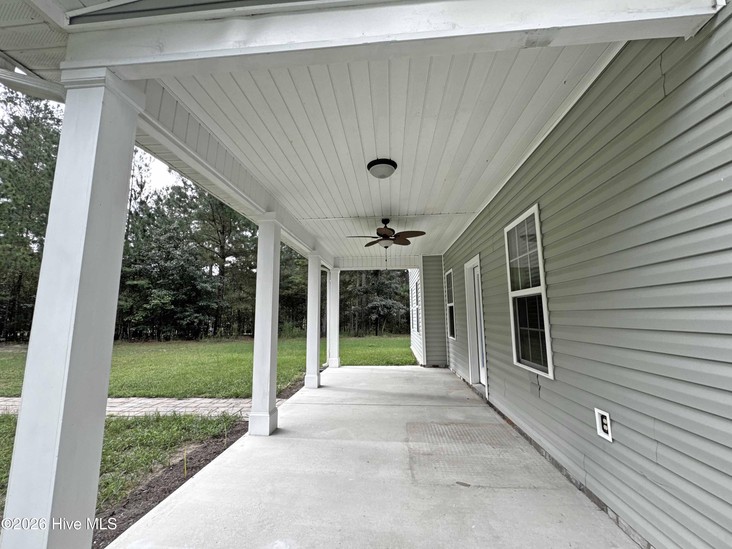 265 Dewey Drive Property Photo 5