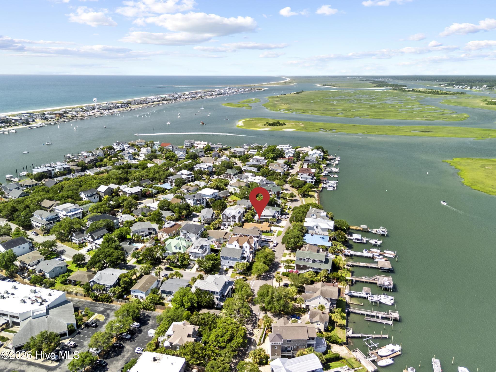 21 Island Drive Property Photo 2
