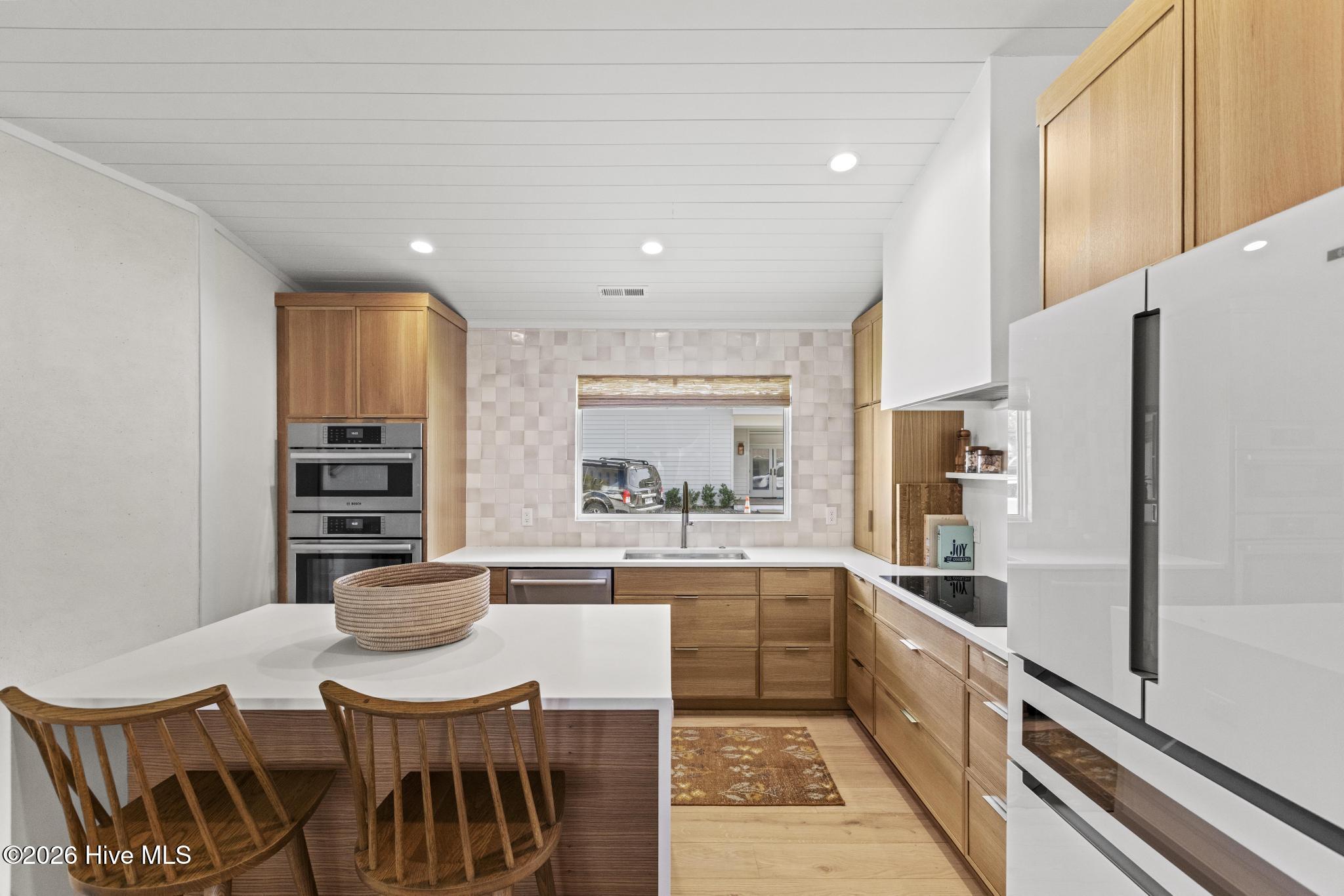 21 Island Drive Property Photo 19