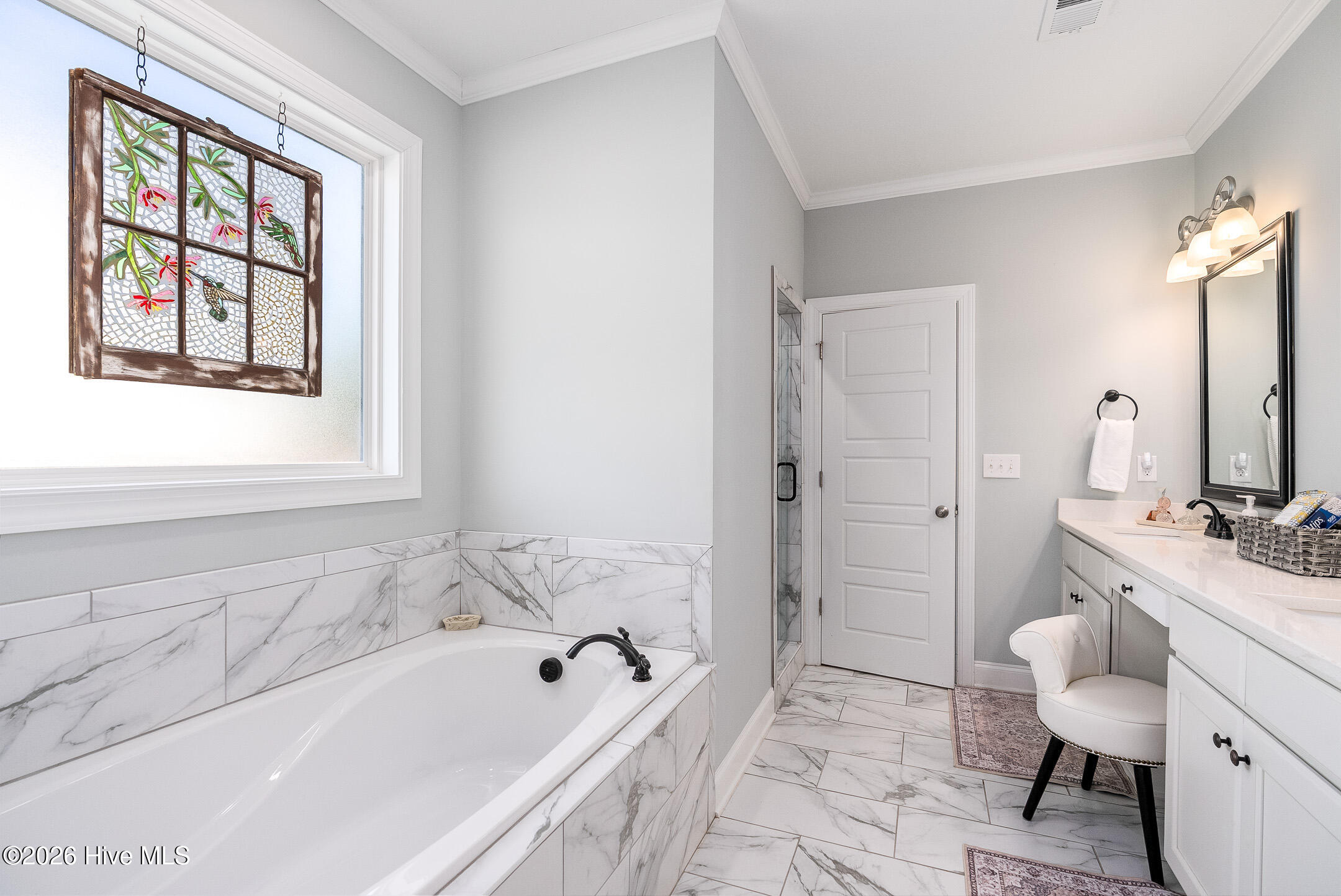 229 Rivernorth Drive Property Photo 11