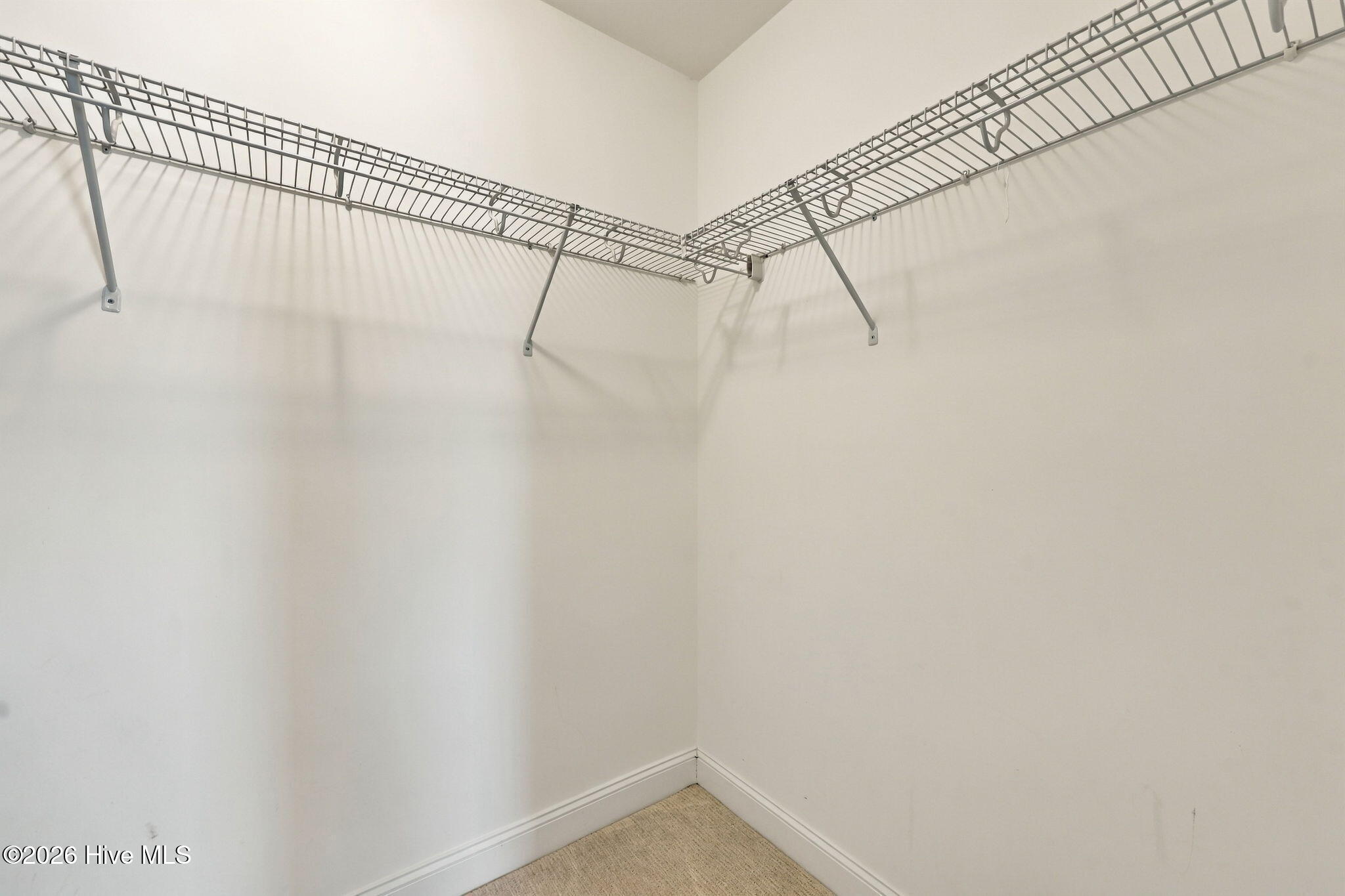 1811 Fox Den Way 6 Property Photo 34