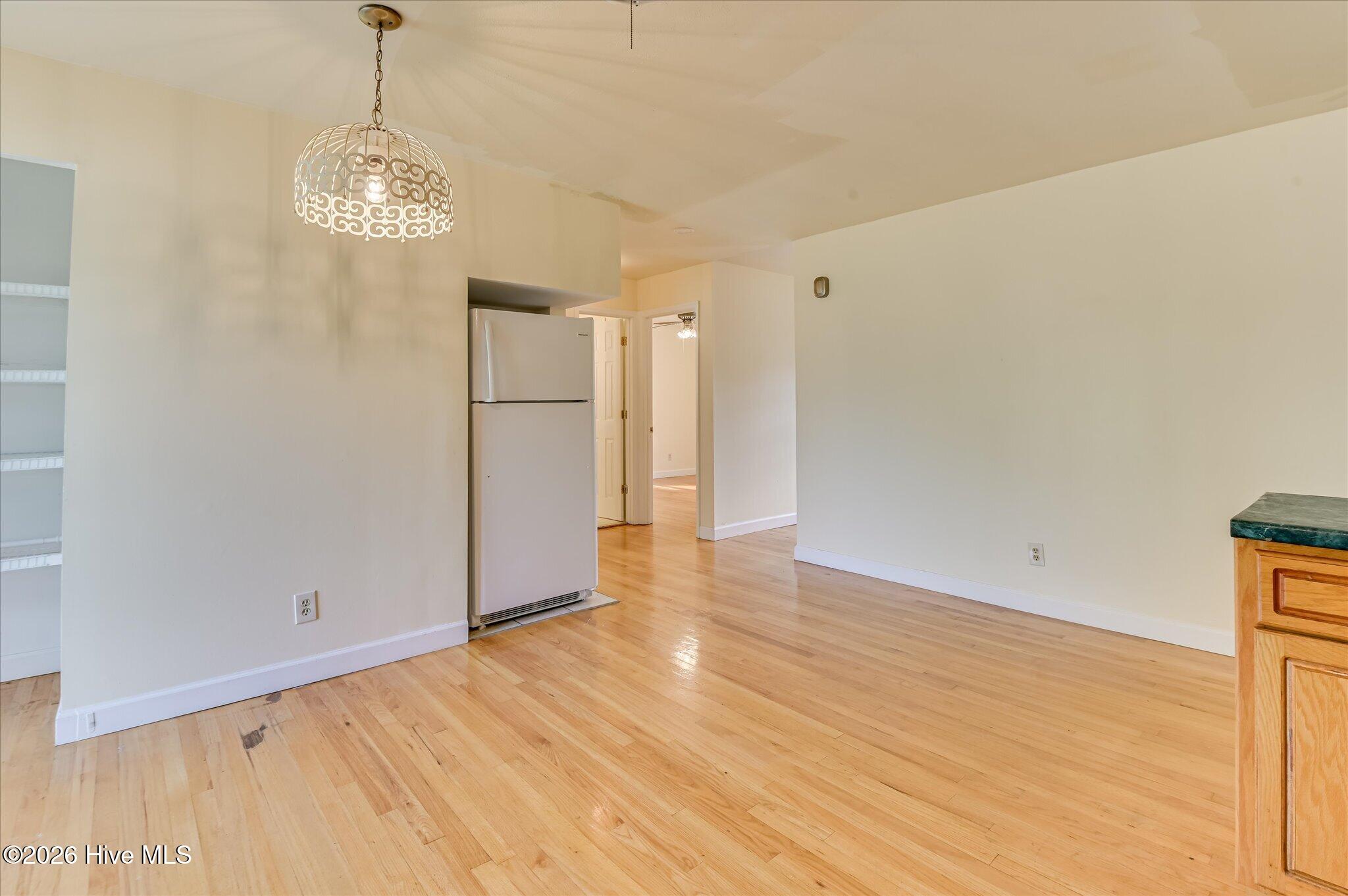 2083 Hillsinger Road Property Photo 13