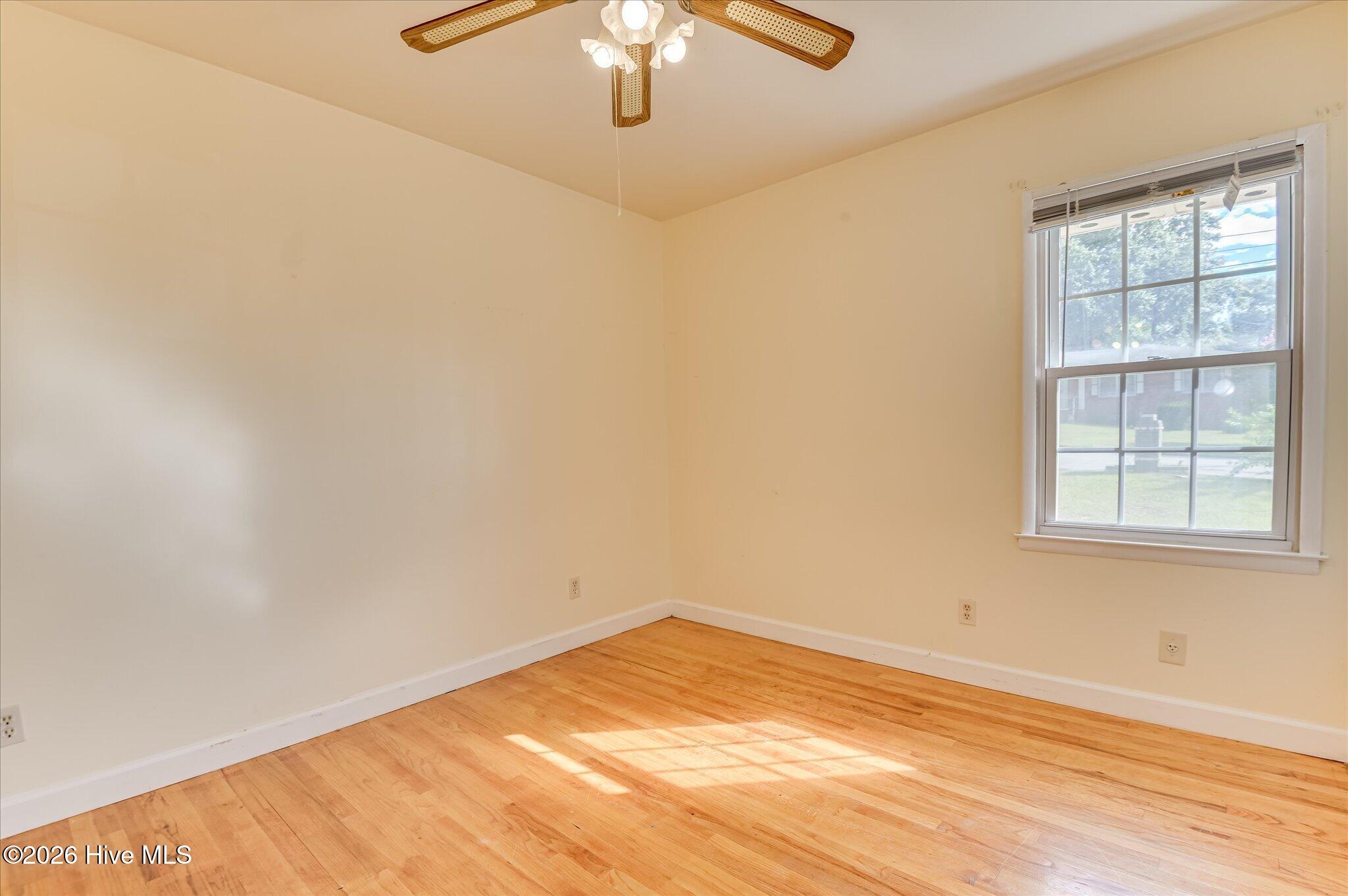 2083 Hillsinger Road Property Photo 20